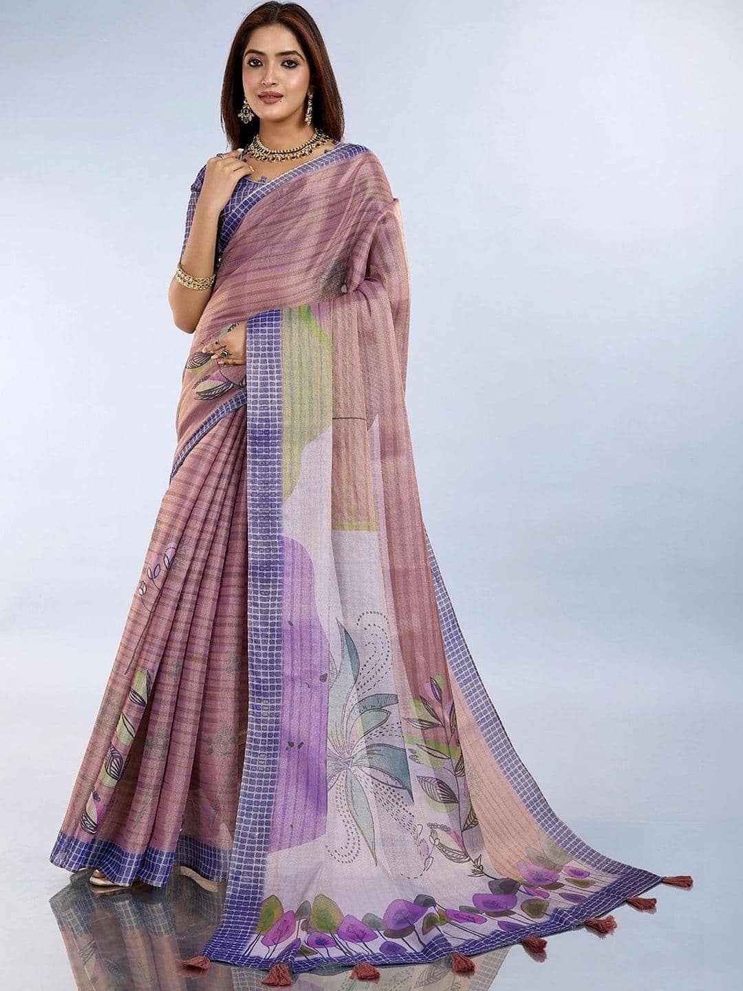 Kesarii Floral Saree - view 1