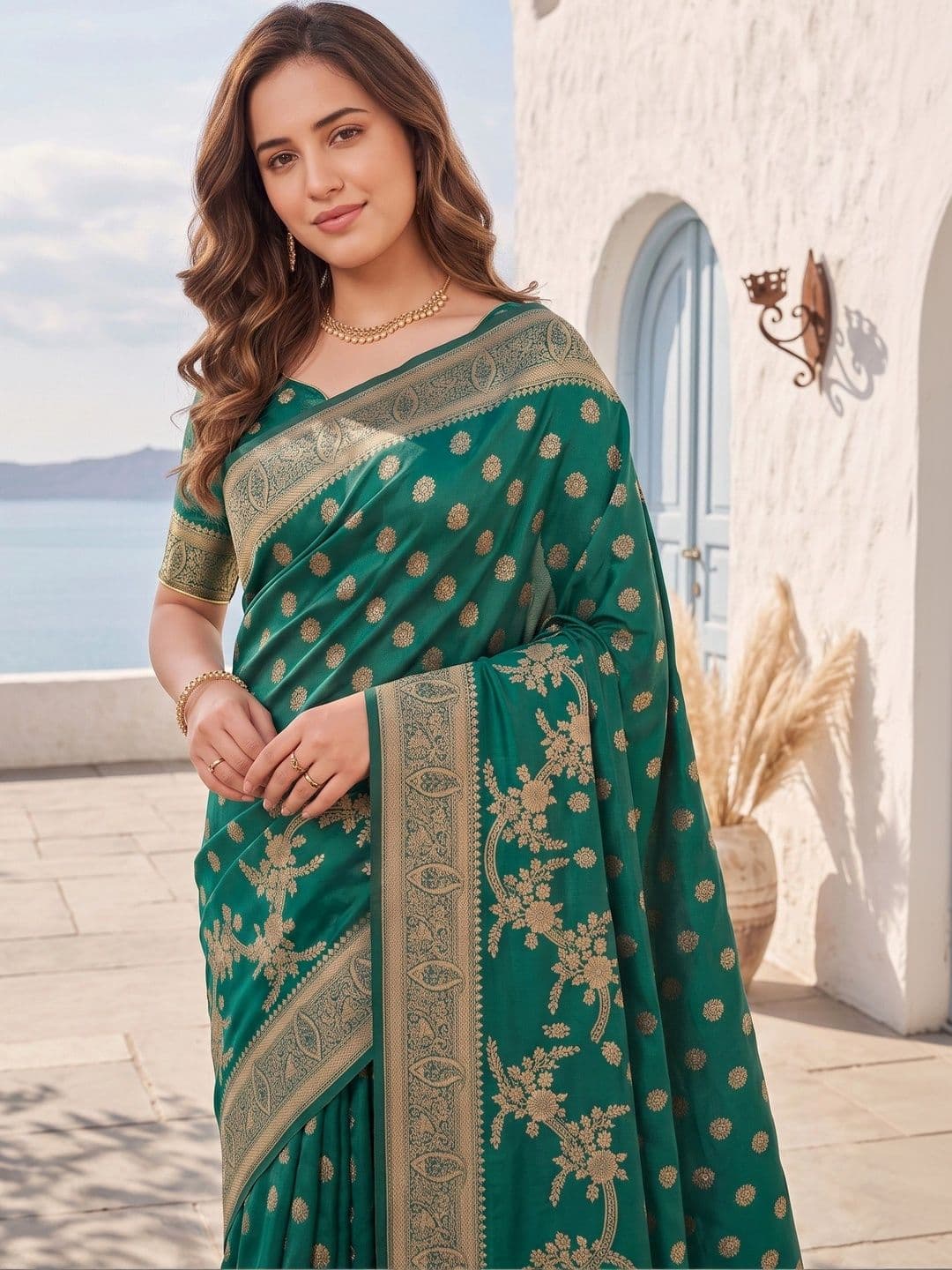 ROOP RADHIKA Paisley Zari Silk Blend Designer Banarasi Saree thumbnail 6