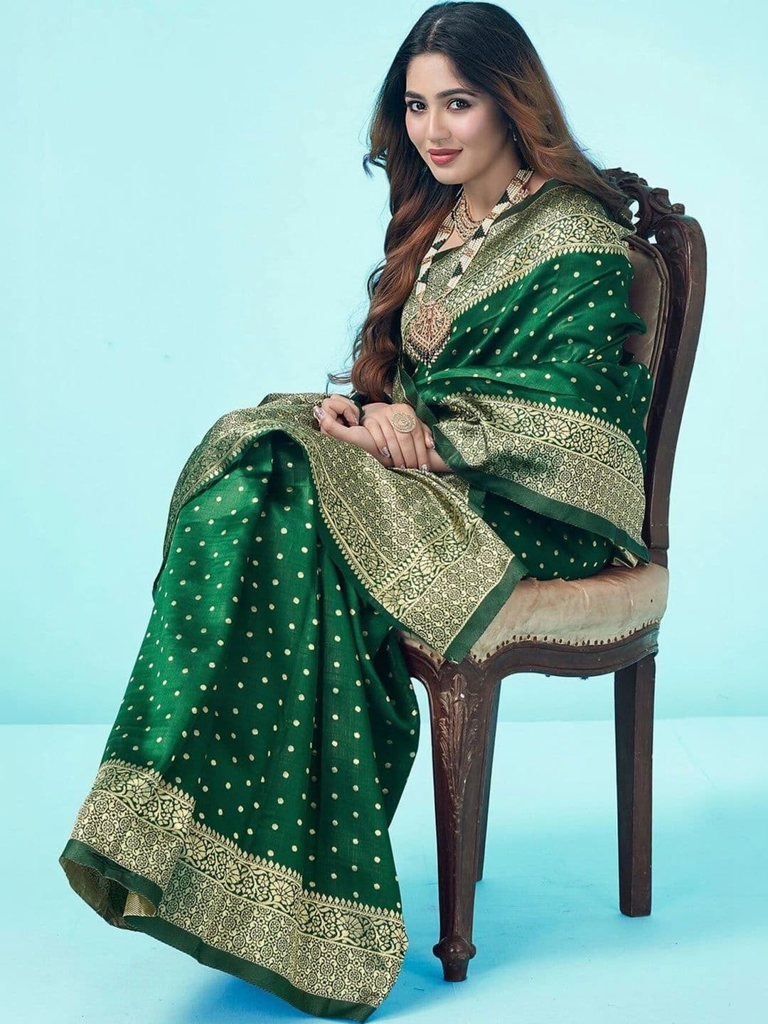 VS MALL Woven Design Zari Banarasi Saree thumbnail 4