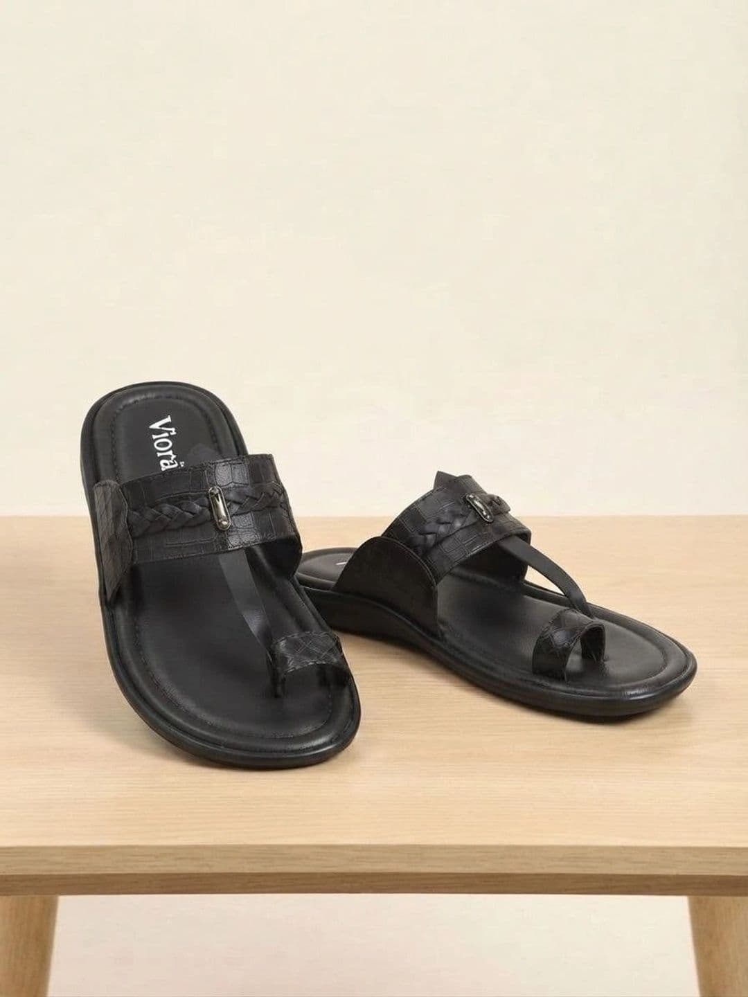 Viora Men Thong Flip-Flops thumbnail 6