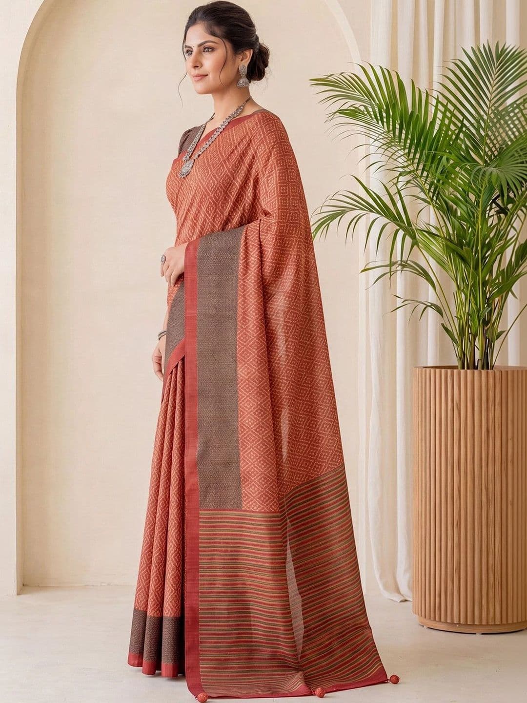 Anouk Silk Blend Designer Block Print Saree thumbnail 7