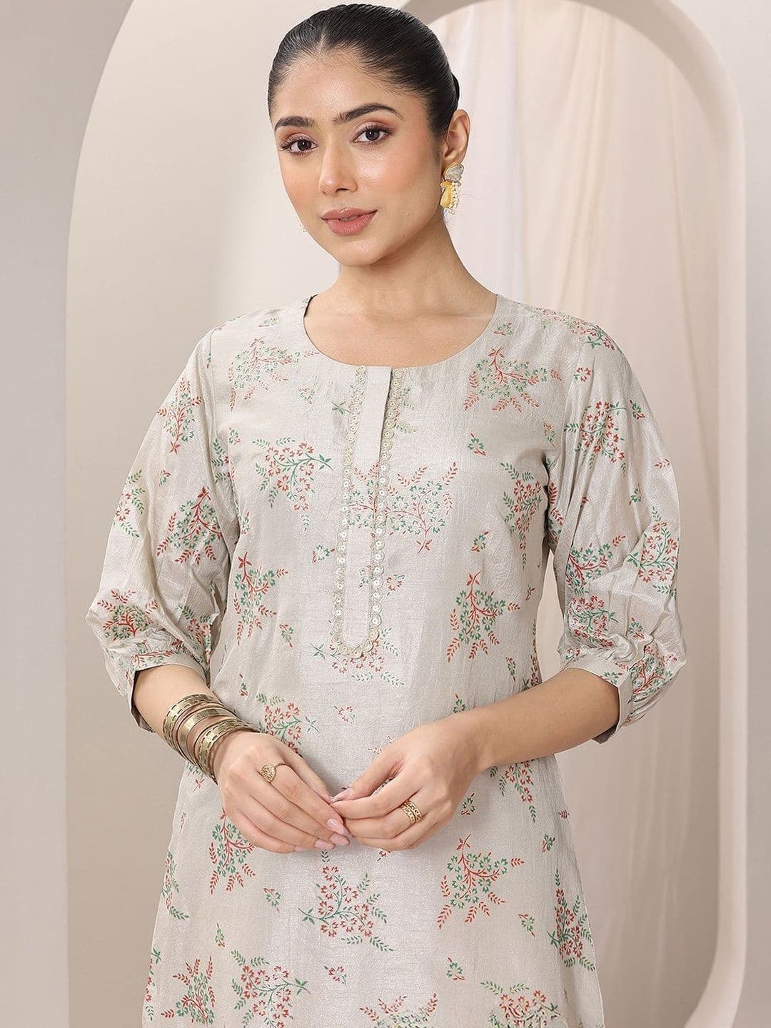 Libas Floral Printed Anarkali Thread Work Kurta With Trousers & Dupatta thumbnail 2