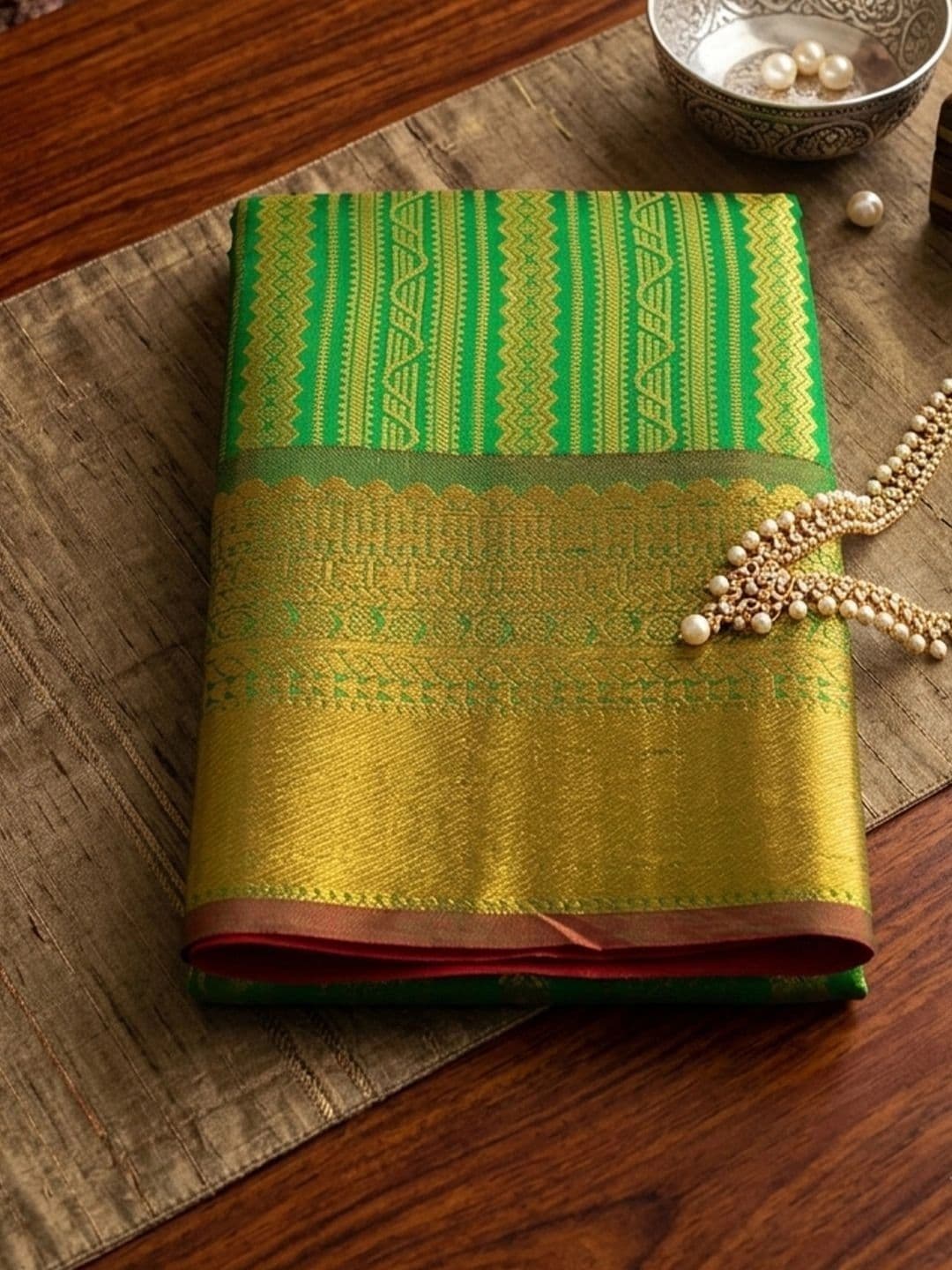 Dhaaga Ghar Woven Design Zari Silk Blend Designer Kanjeevaram Saree thumbnail 5