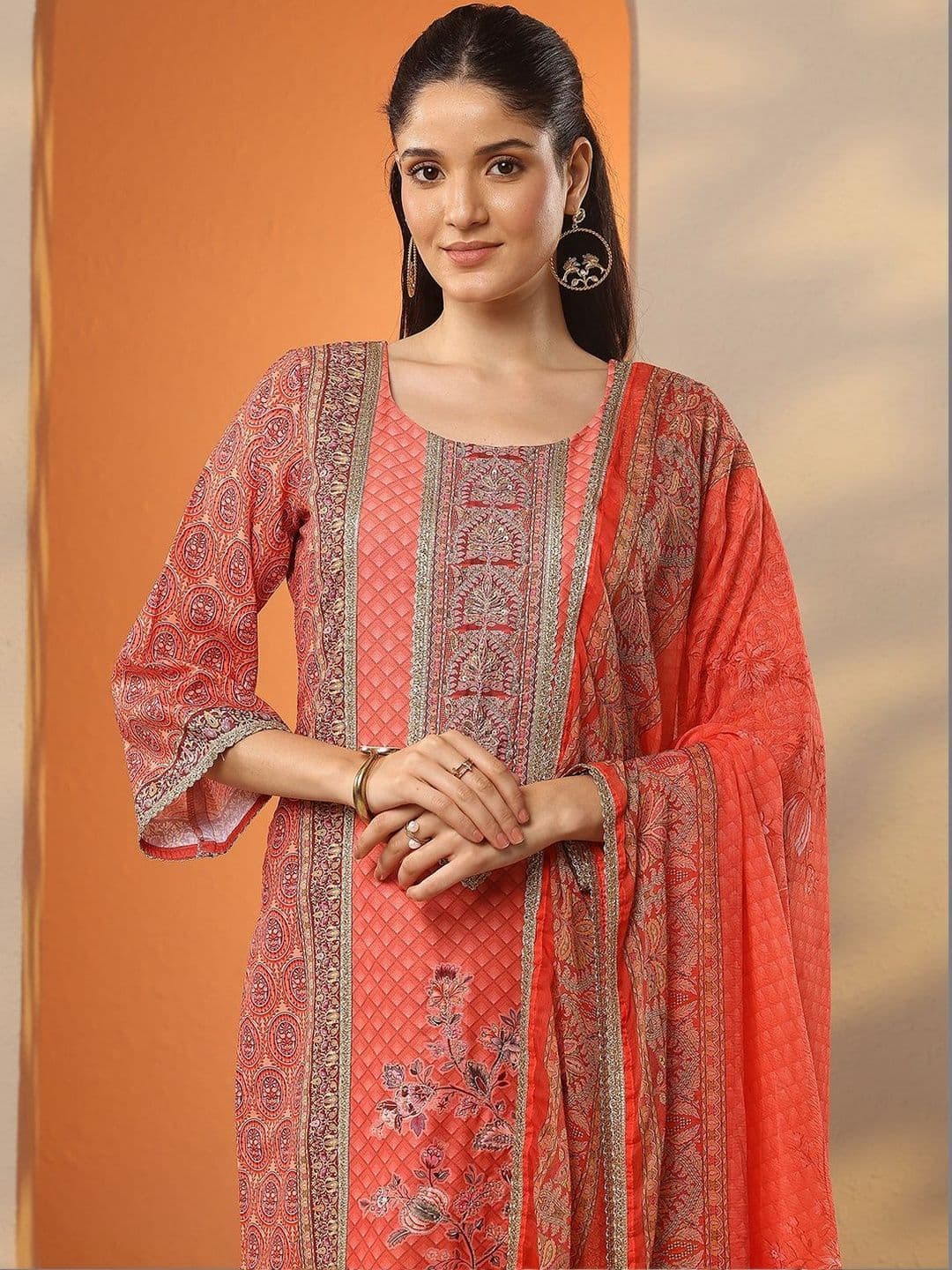 Libas Women Ethnic Motifs Printed Regular Kurta with Trousers & With Dupatta thumbnail 3