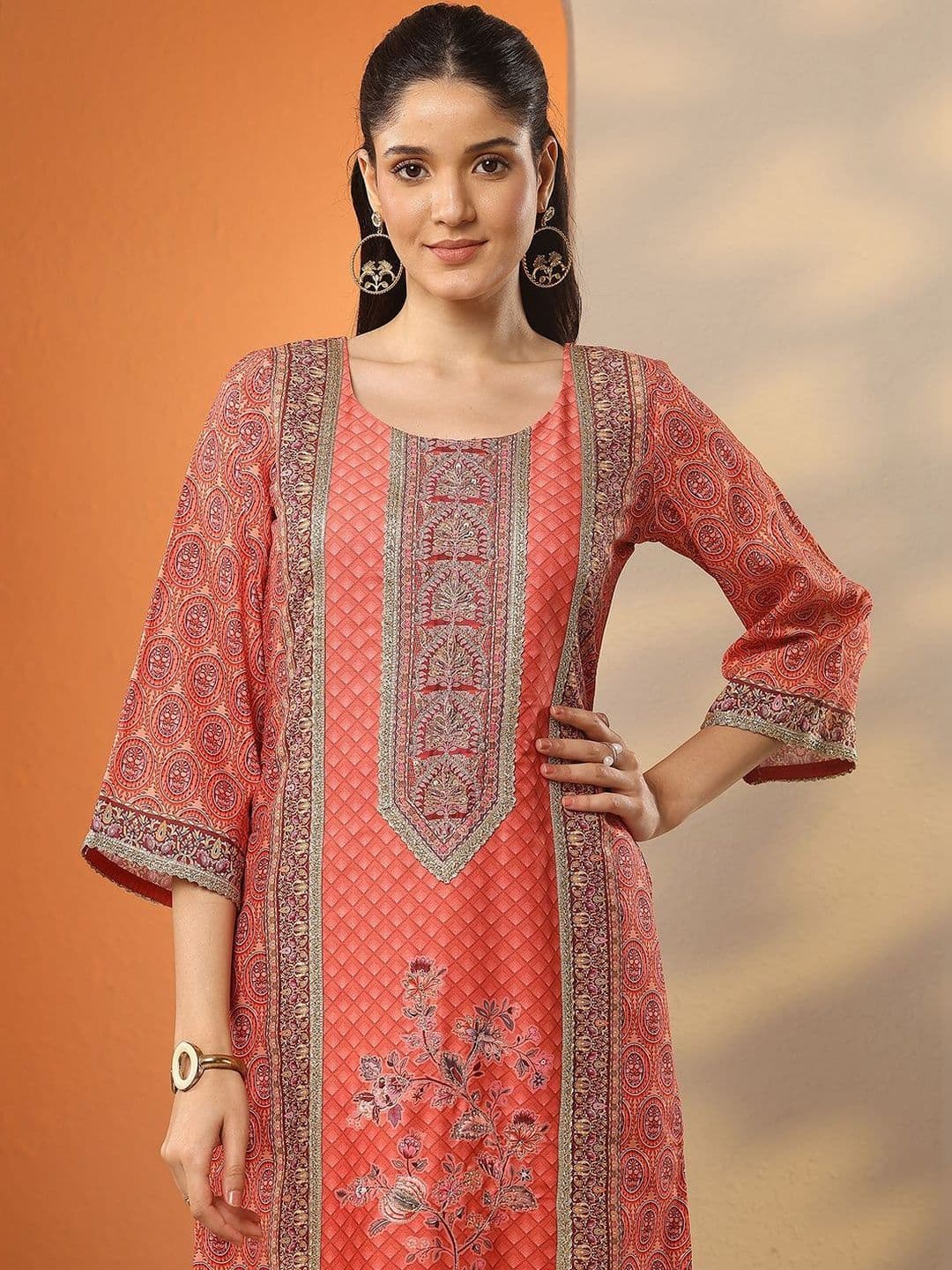 Libas Women Ethnic Motifs Printed Regular Kurta with Trousers & With Dupatta thumbnail 6