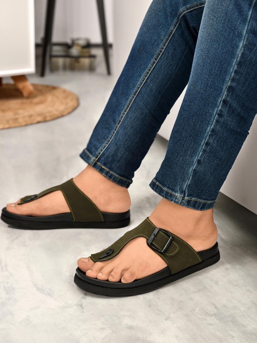 G L Trend Men Water-Resistant Olive Leather Slip-On T-Strap Sandals thumbnail 5