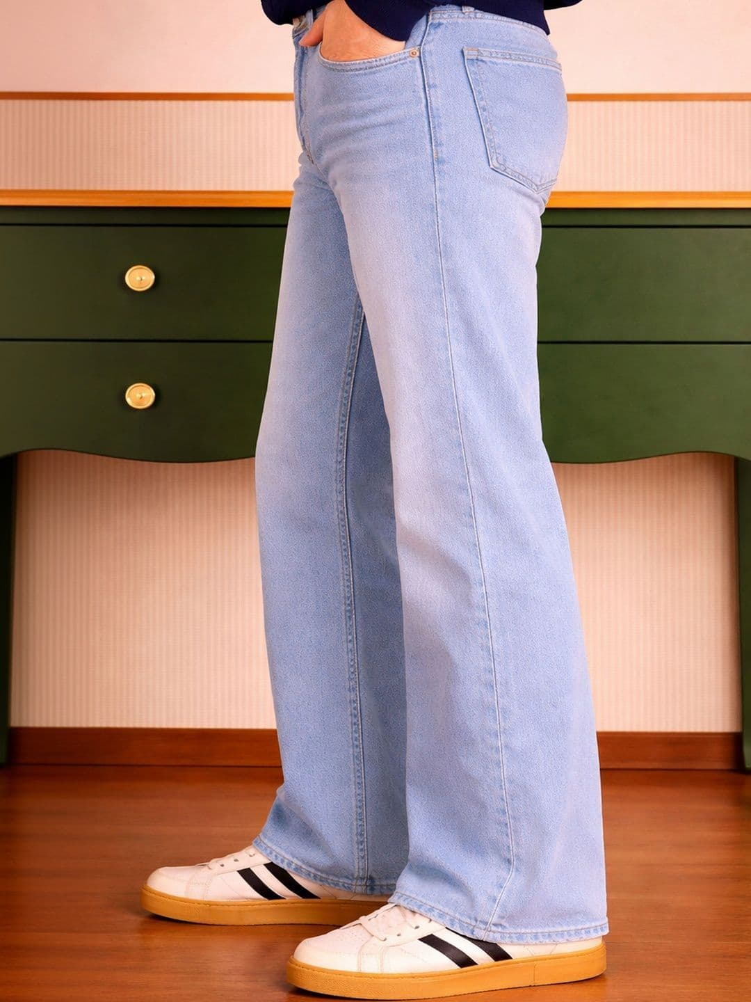 W.T.F - Witnessing True Fashion Men Comfort Bootcut Mid-Rise Jeans thumbnail 7