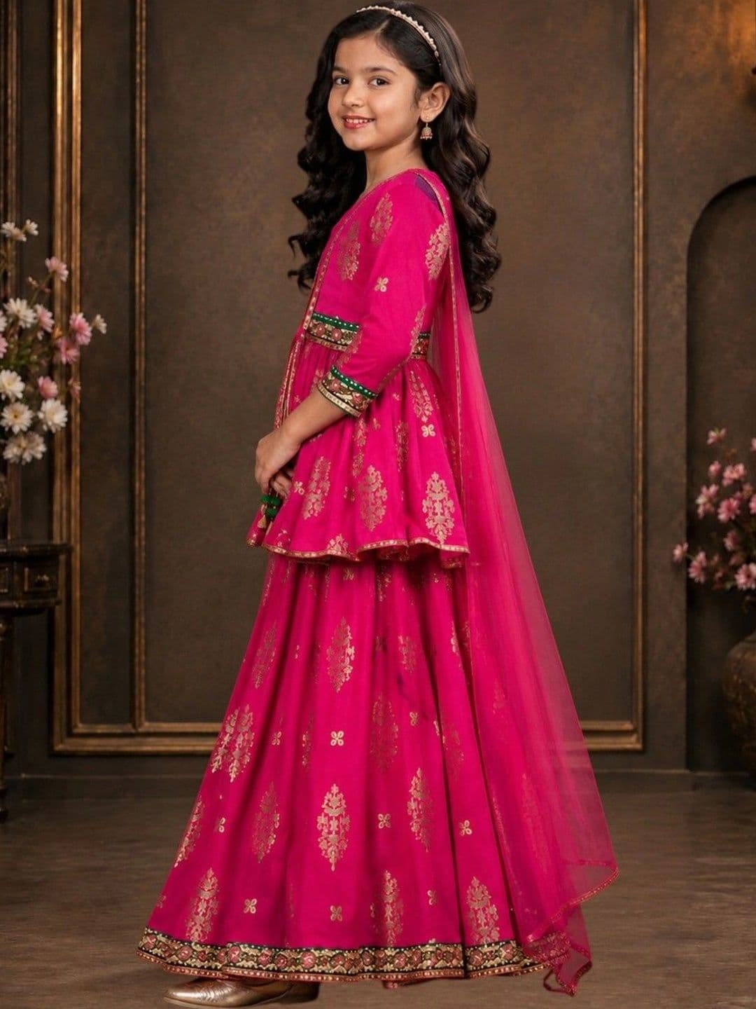 SUNCITY FASHION MART Girls Printed Foil Print Ready to Wear Lehenga & Blouse With Dupatta thumbnail 2