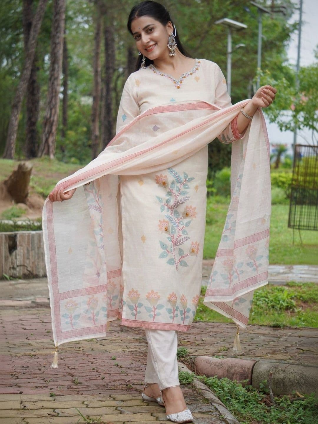 Geetha Creation Women Linen Pure Cotton thumbnail 2