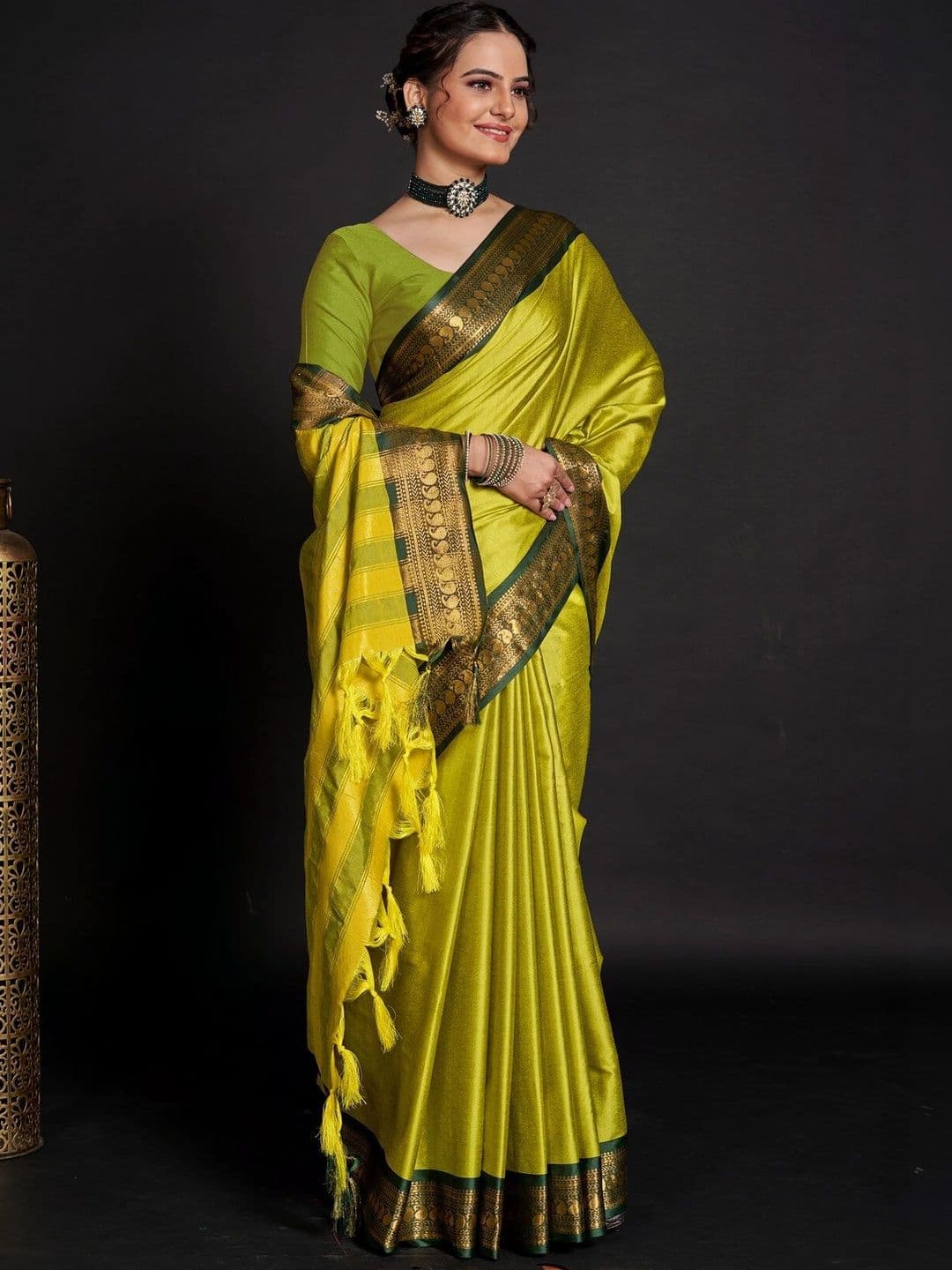 VS MALL Ethnic Motifs Zari Silk Cotton Banarasi Saree thumbnail 4