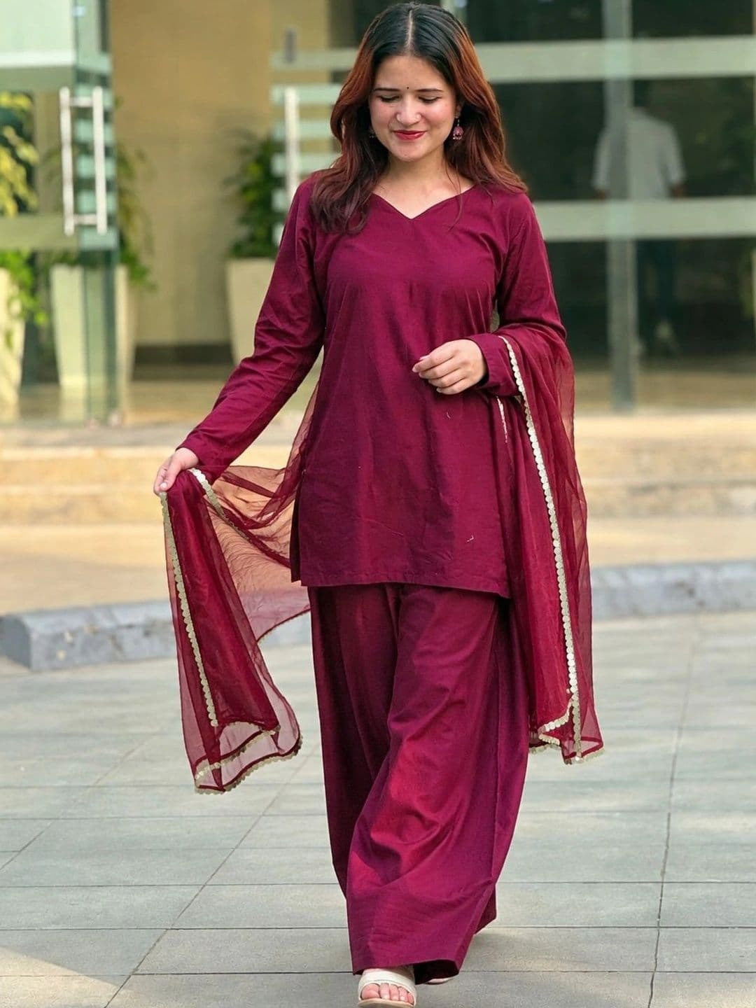 GoSriKi Women Regular Kurta with Palazzos & With Dupatta thumbnail 5