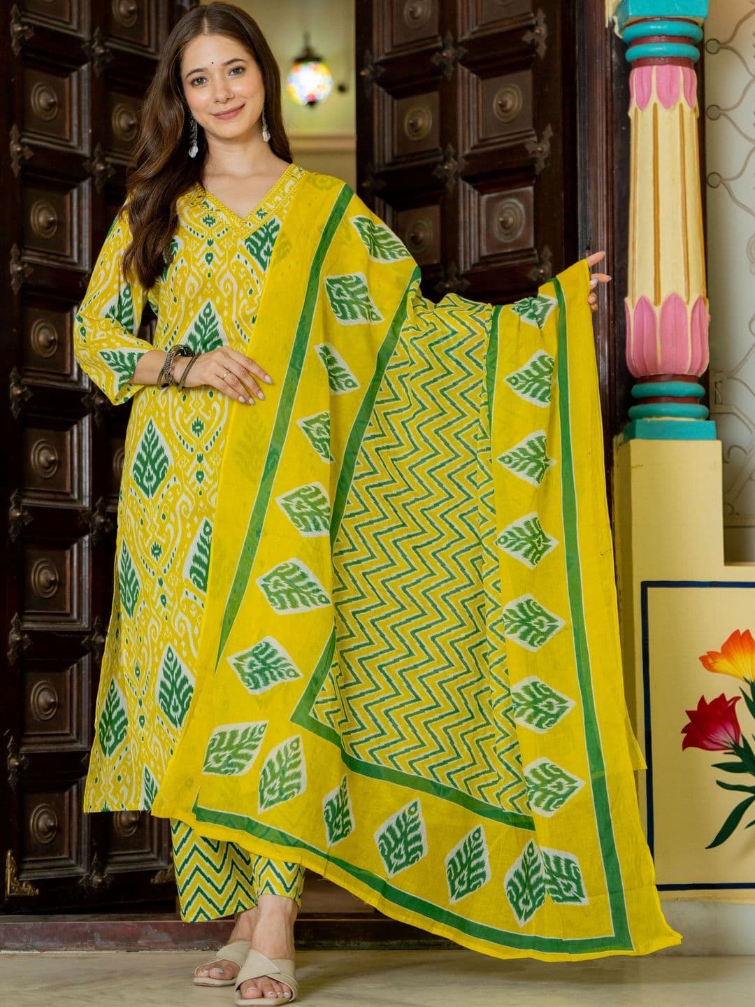 Rangnavi Women Ethnic Motifs Printed Regular Pure Cotton Kurta with Trousers & With Dupatta - view 1