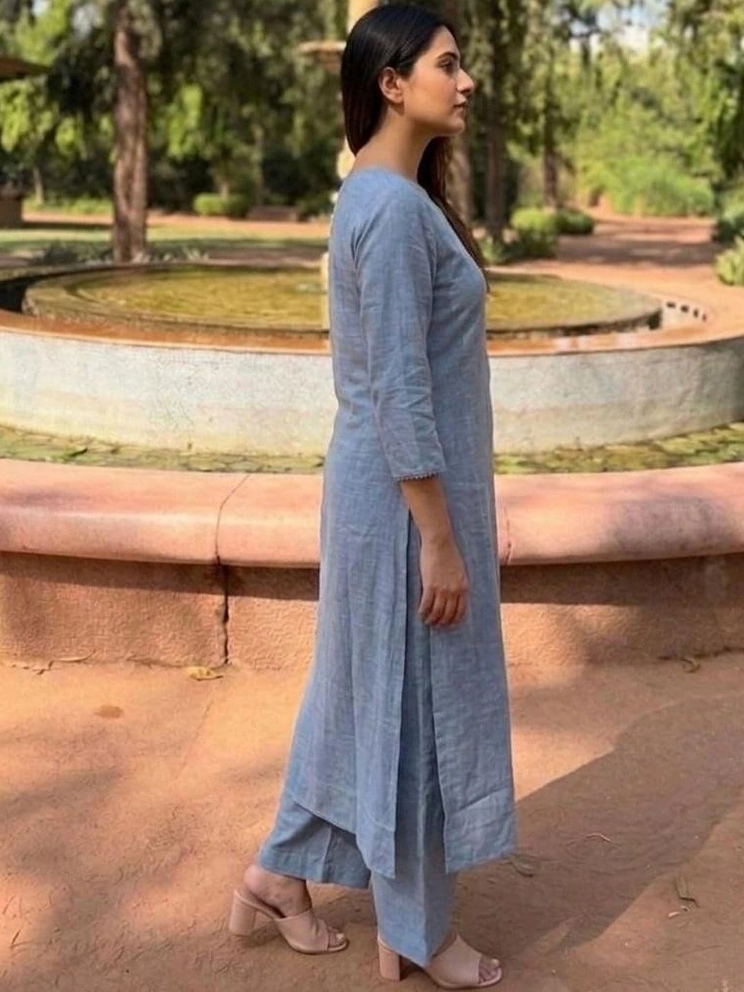 VASTRAPEDIA Women Regular Mirror Work Pure Cotton Kurta with Palazzos thumbnail 4