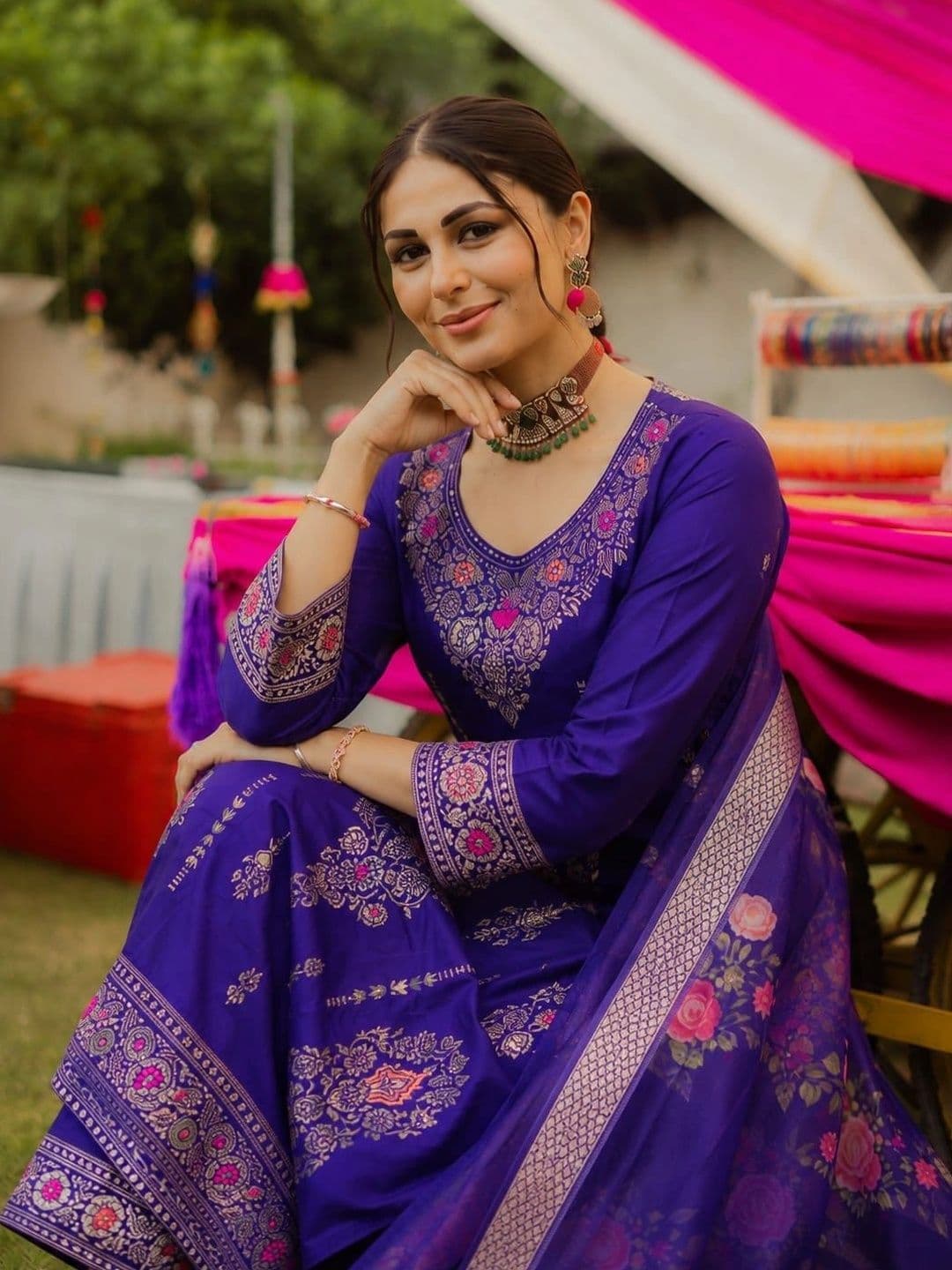 Veera Collection Women Ethnic Motifs Embroidered Regular Kurta with Trousers & With Dupatta thumbnail 2