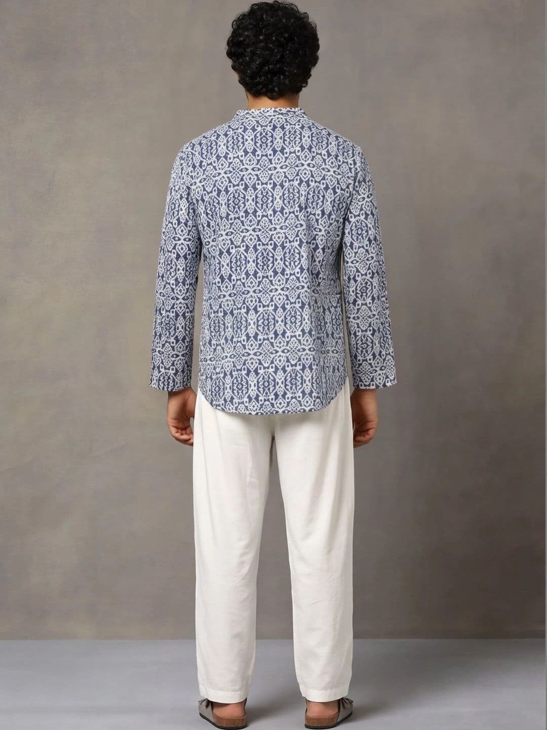 Navibhu Printed Pure Cotton Mandarin Collar Short Kurta thumbnail 5