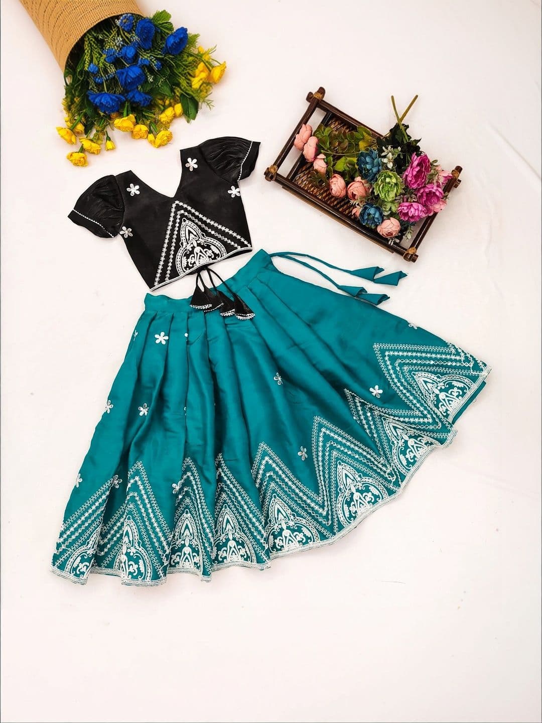 Sangria Girls Embellished Thread Work Ready to Wear Lehenga & thumbnail 6