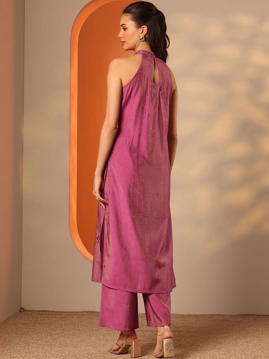 Libas Women Ethnic Motifs Embroidered Regular Mirror Work Kurta with Trousers thumbnail 2