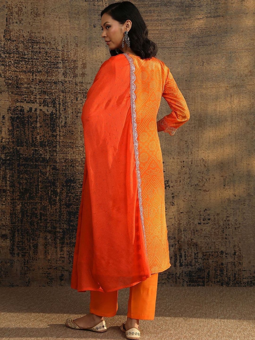 Libas Women Ethnic Motifs Printed Regular Thread Work Kurta with Trousers & With Dupatta thumbnail 7