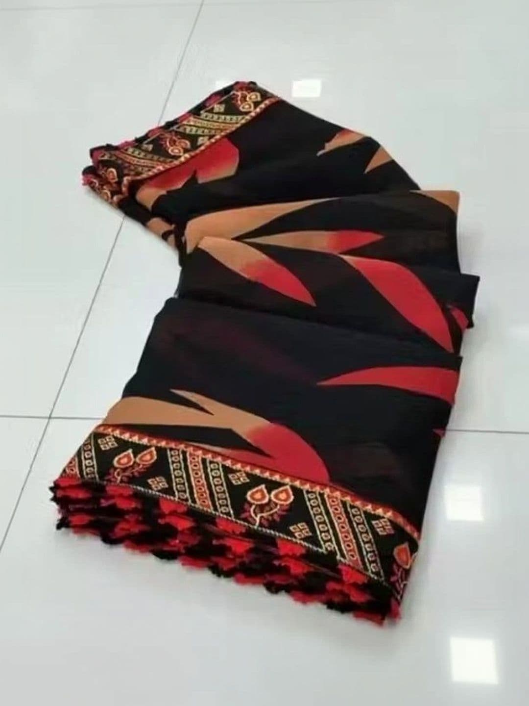 RENBRIZA Poly Georgette Saree thumbnail 3