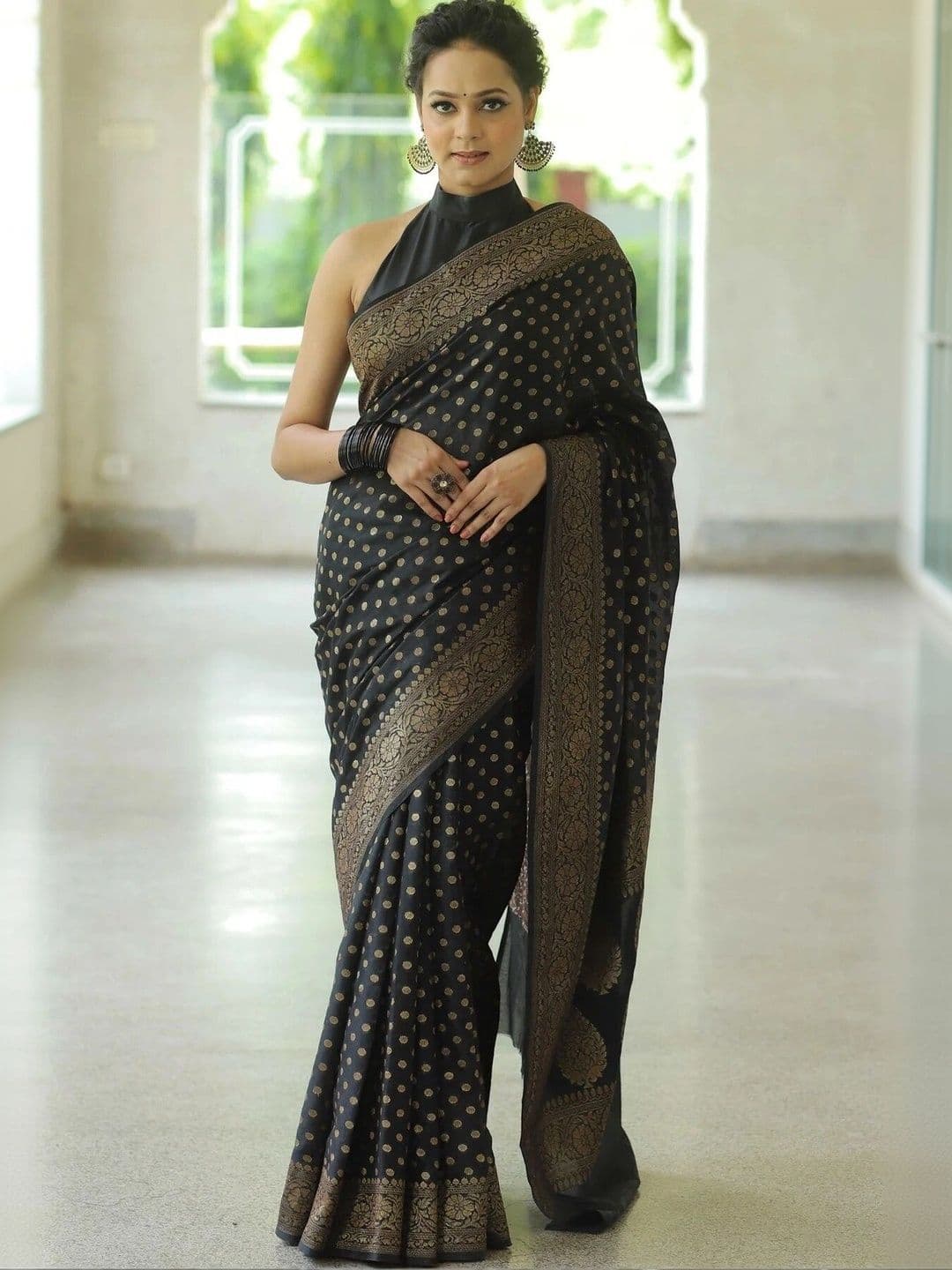 VS MALL Woven Design Zari Banarasi Saree - view 1