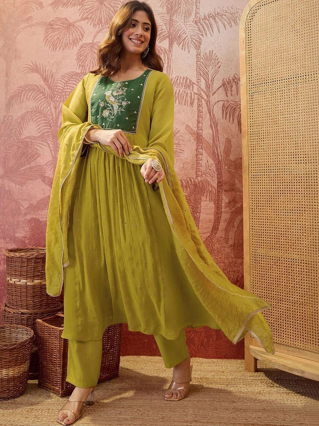 House of Pataudi Women Ethnic Motifs Embroidered Empire Thread Work Kurta with Trousers & With Dupatta thumbnail 4