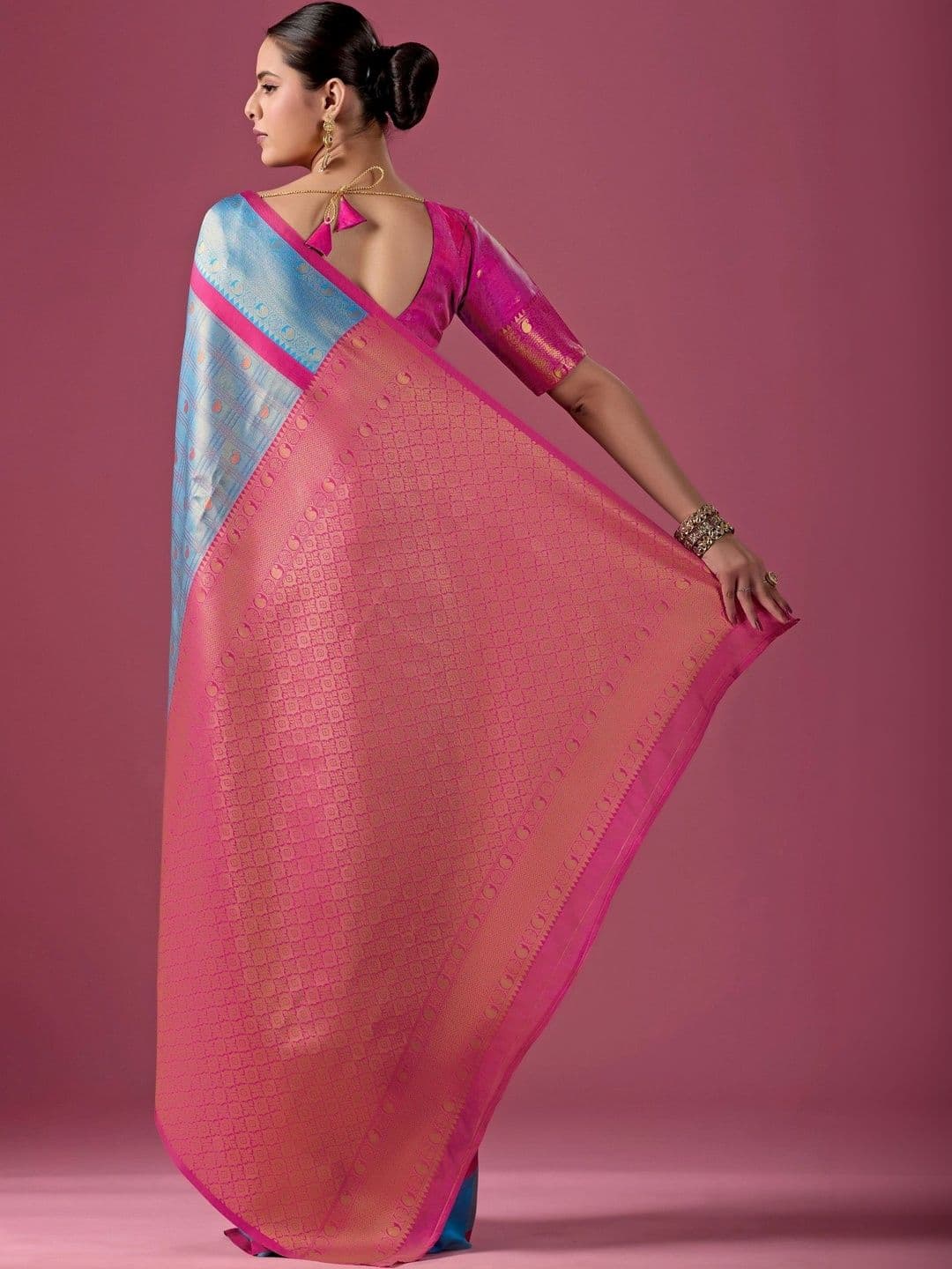ERIKA Woven Design Zari Silk Blend Designer Kanjeevaram Saree thumbnail 5