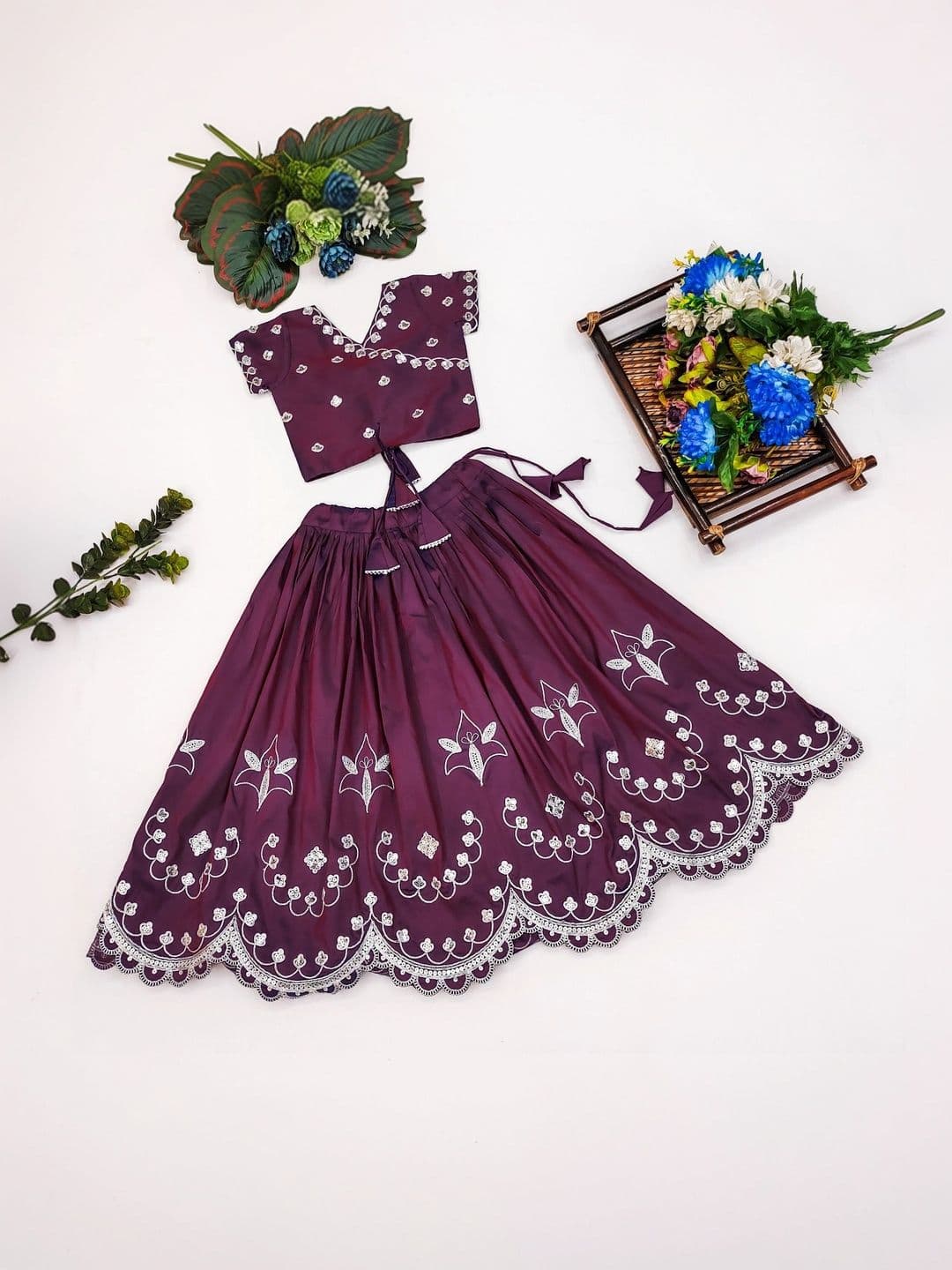 Sangria Girls Embroidered Thread Work Ready to Wear Lehenga & thumbnail 5
