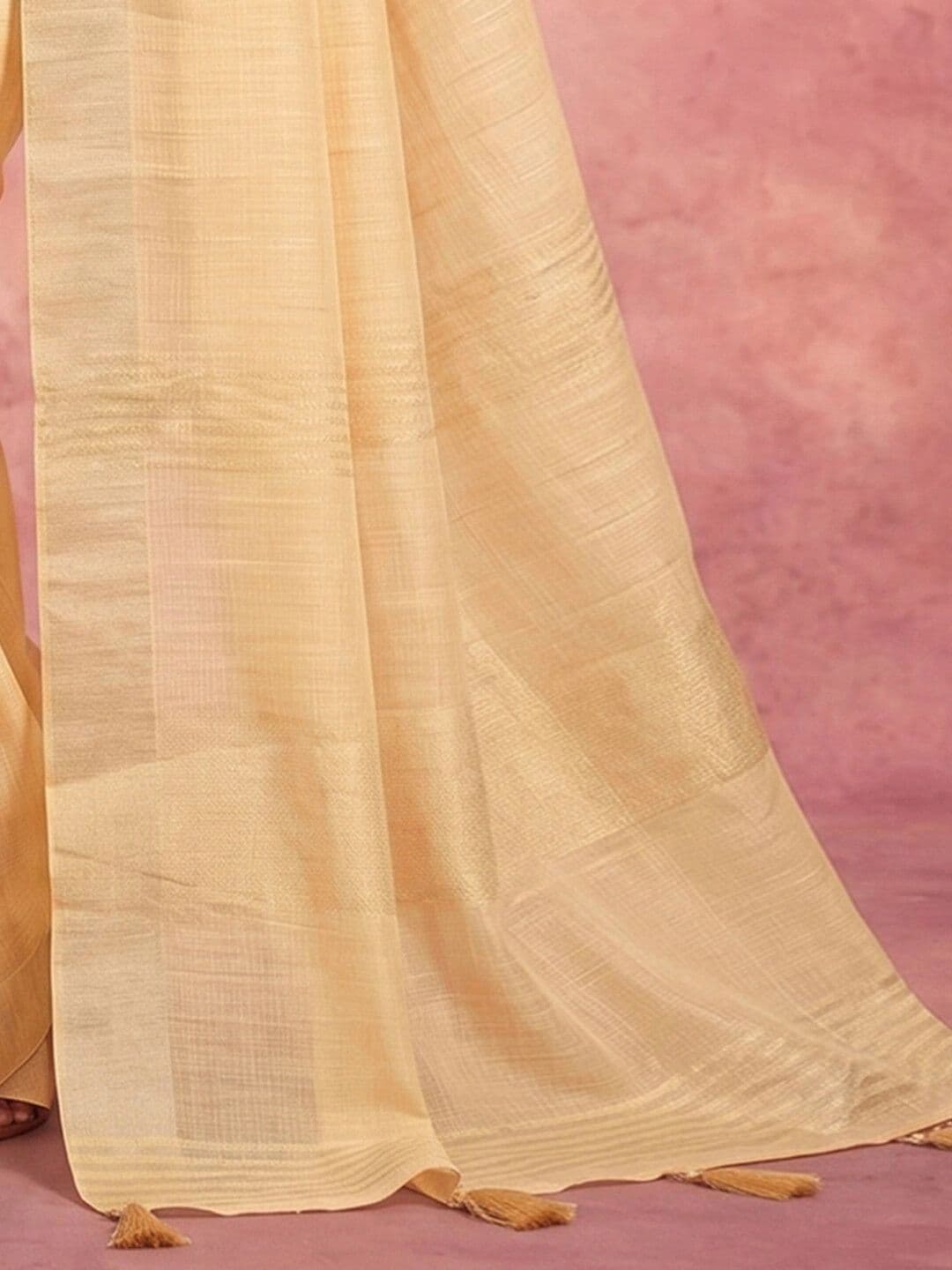 KINDA DESI Striped Pure Linen Saree thumbnail 6
