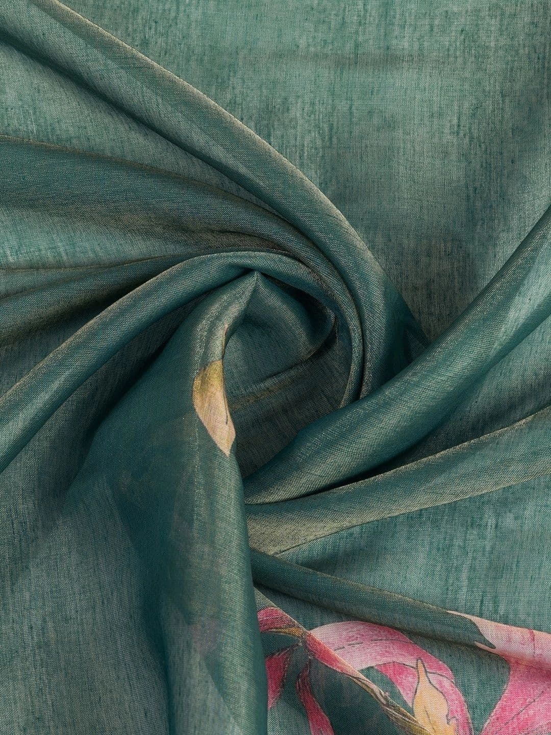 Kesarii Floral Zari Saree thumbnail 7
