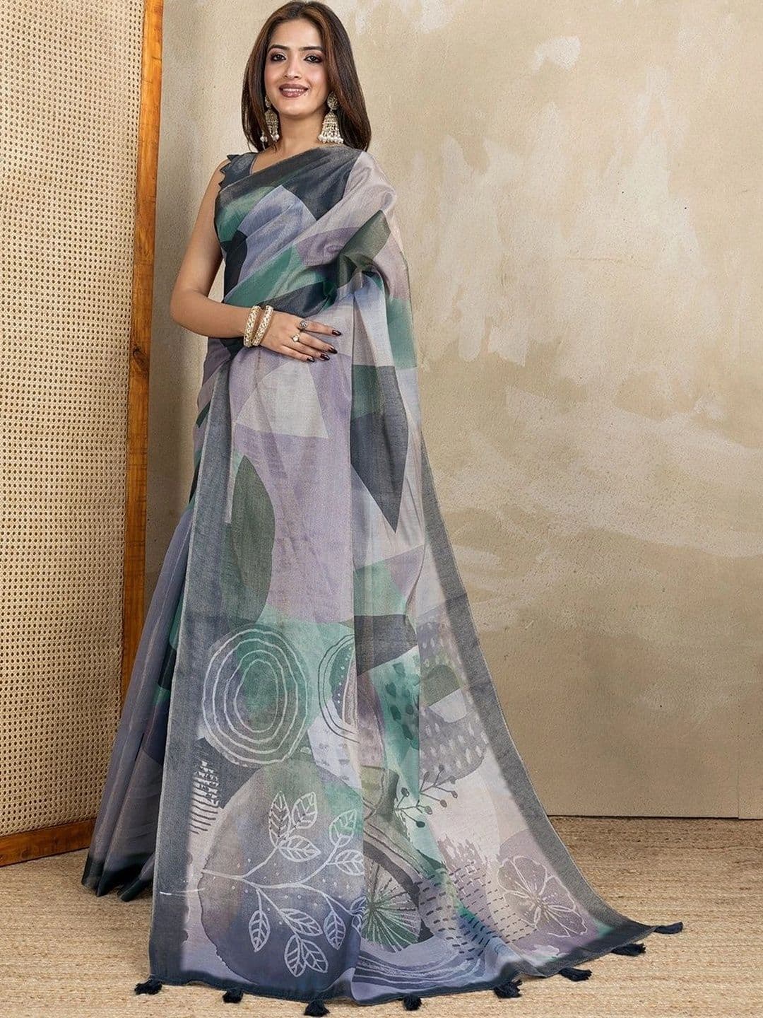 Kesarii Saree thumbnail 3