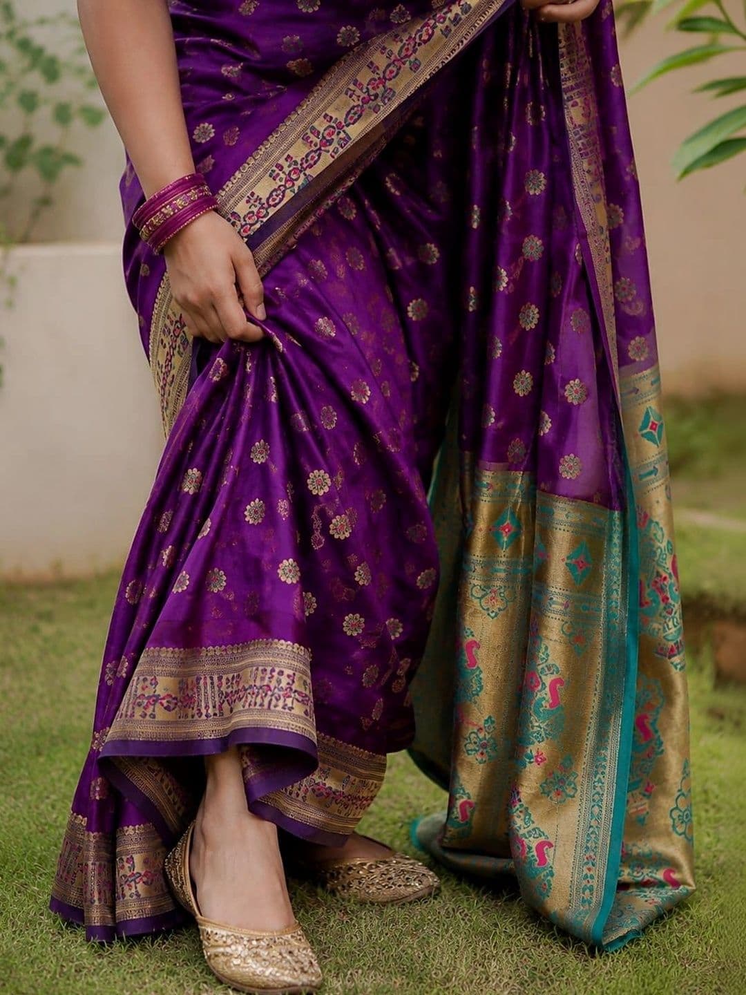 Moda Rapido Woven Design Zari Art Silk Designer Banarasi Saree thumbnail 4