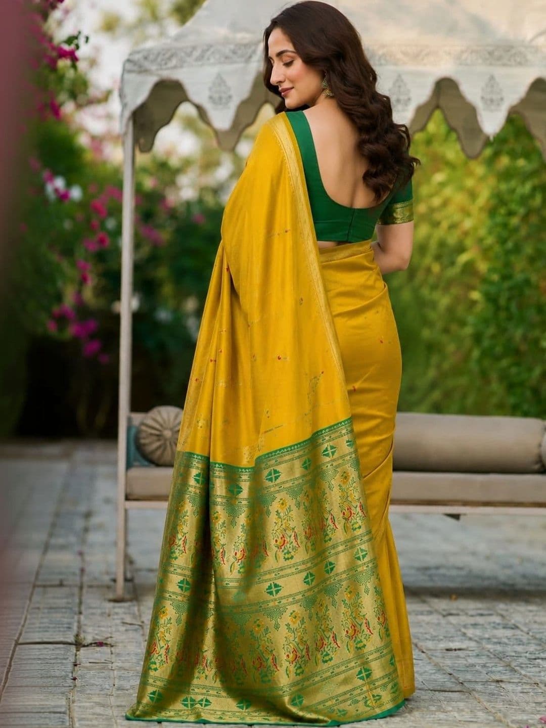 Moda Rapido Woven Design Zari Art Silk Designer Banarasi Saree thumbnail 4