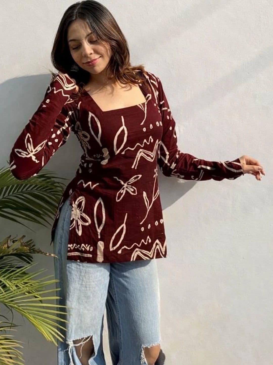 Sangria Printed Square Neck Kurti thumbnail 2