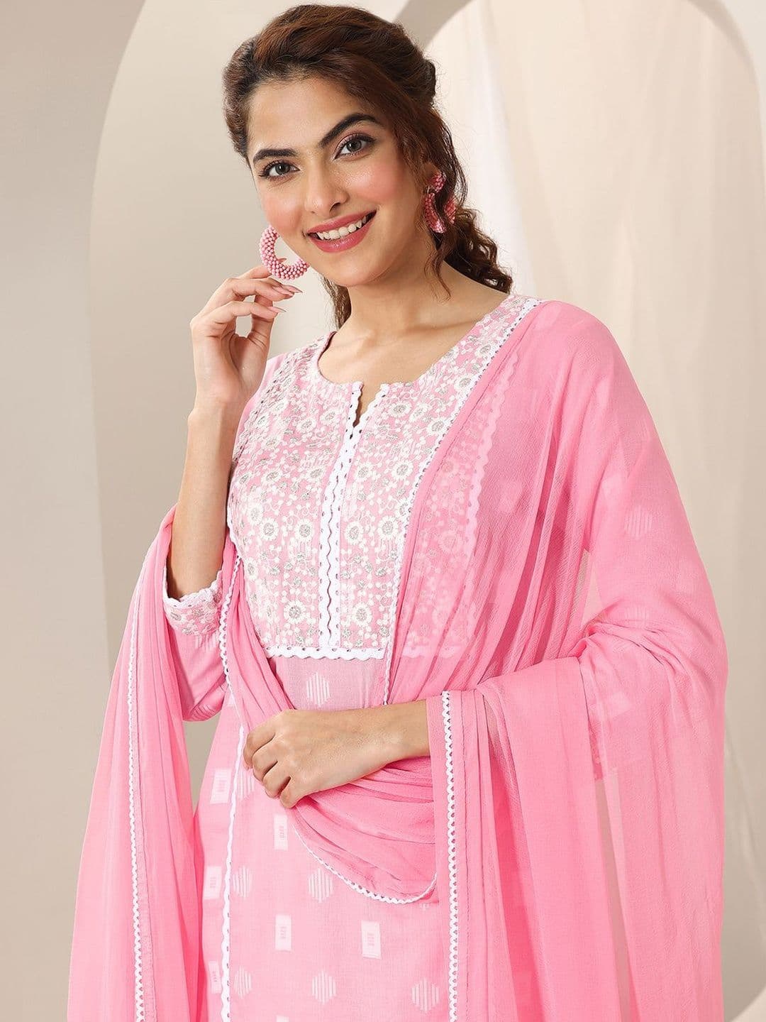 Libas Floral Embroidered Straight Thread Work Kurta With Trousers & Dupatta thumbnail 3
