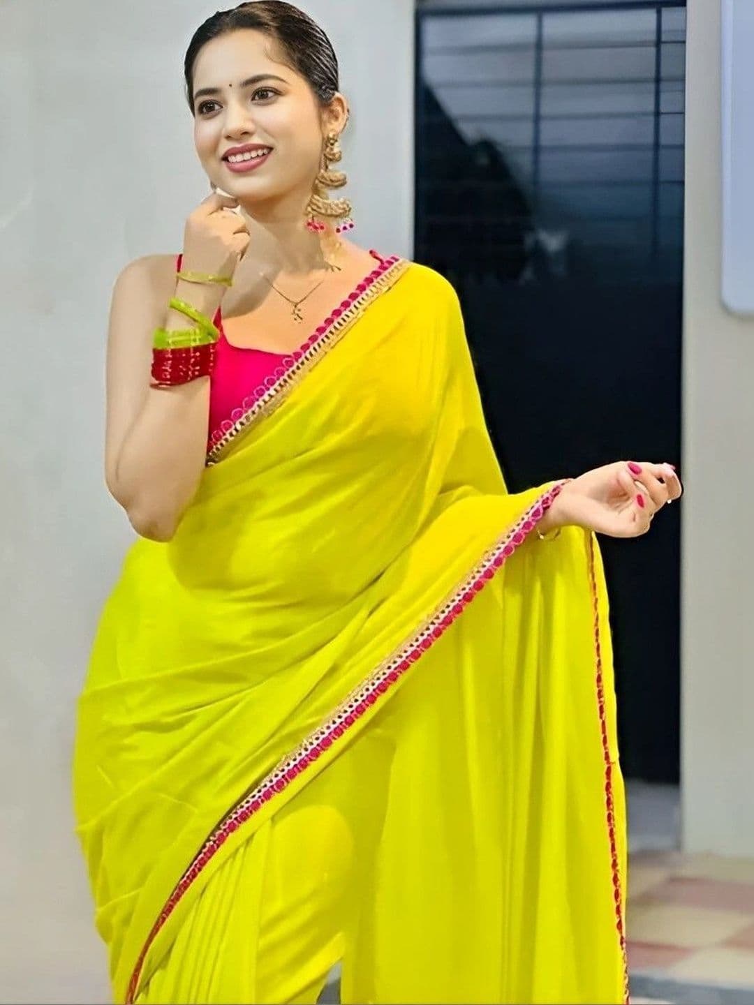RENBRIZA Poly Georgette Saree thumbnail 4