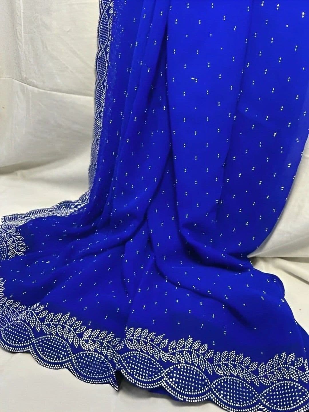 RENBRIZA Poly Georgette Saree thumbnail 5