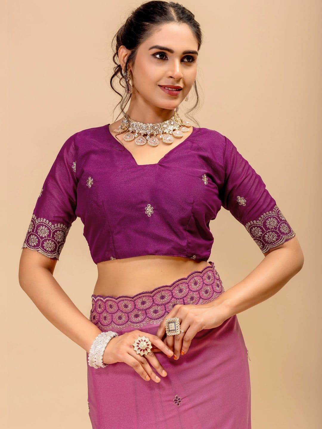LabelVASTRA Embellished Embroidered Poly Georgette Saree thumbnail 4