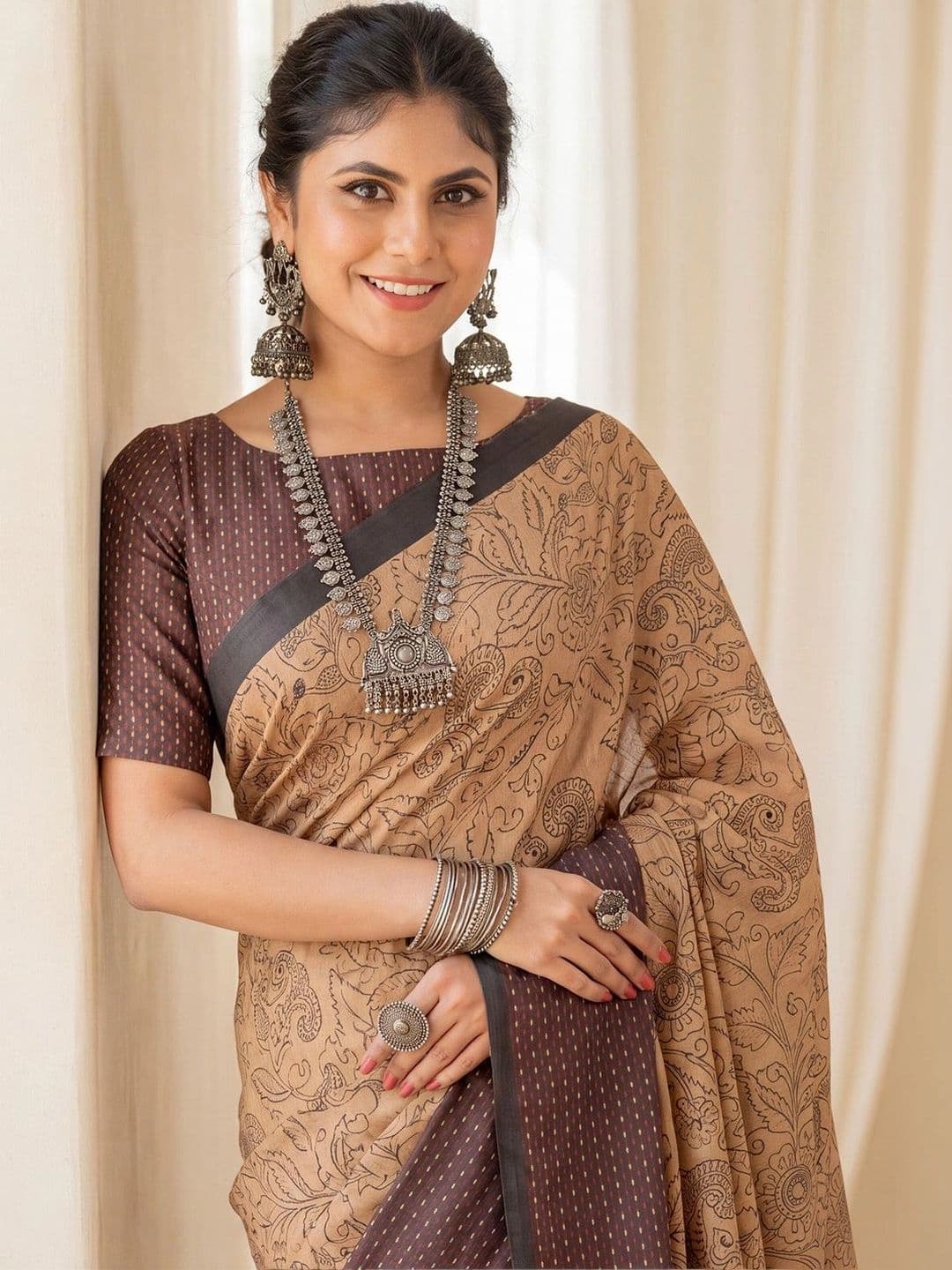 Anouk Floral Silk Blend Designer Block Print Saree thumbnail 4