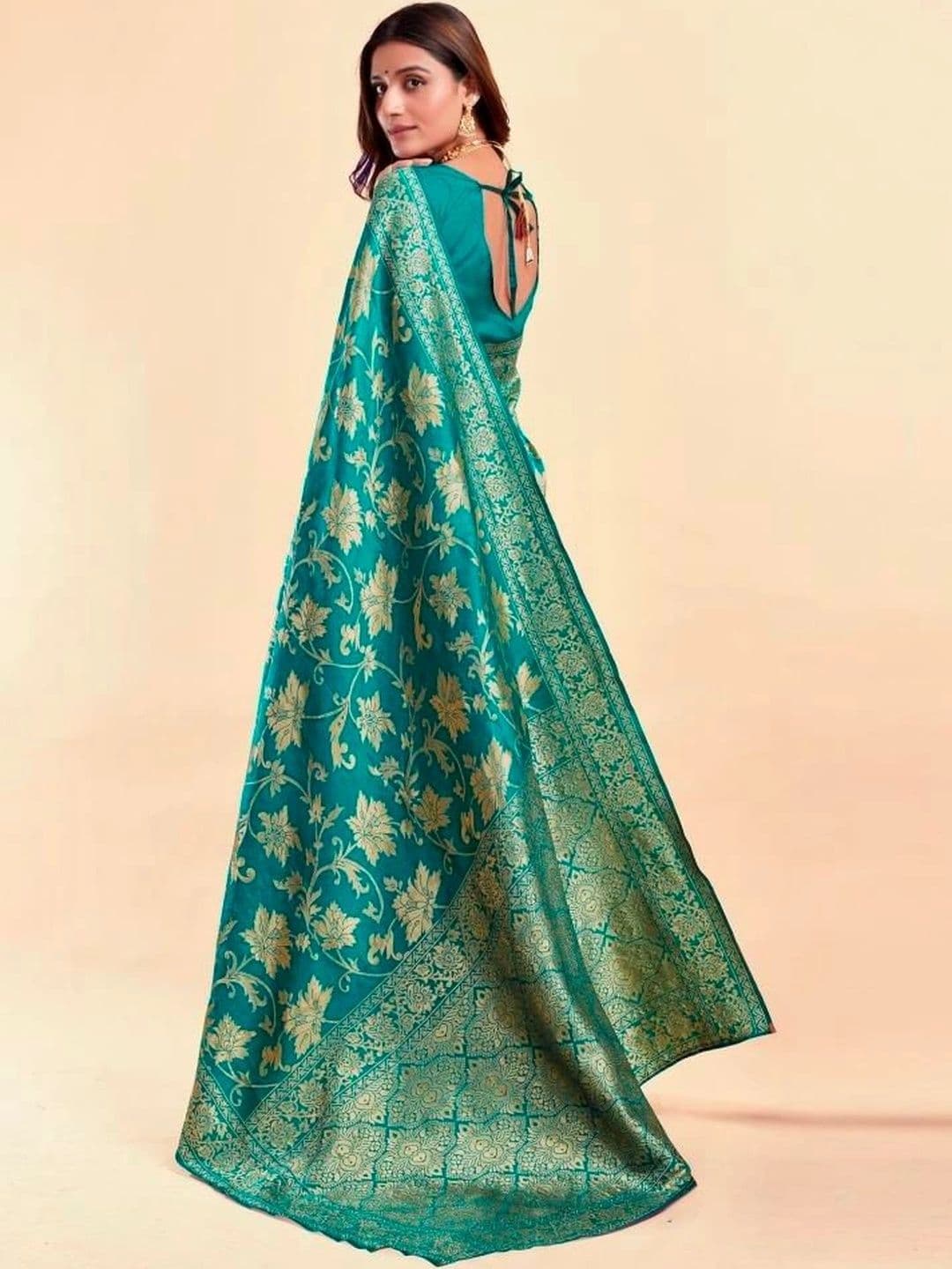 wearsquad Floral Zari Art Silk Banarasi Saree thumbnail 3