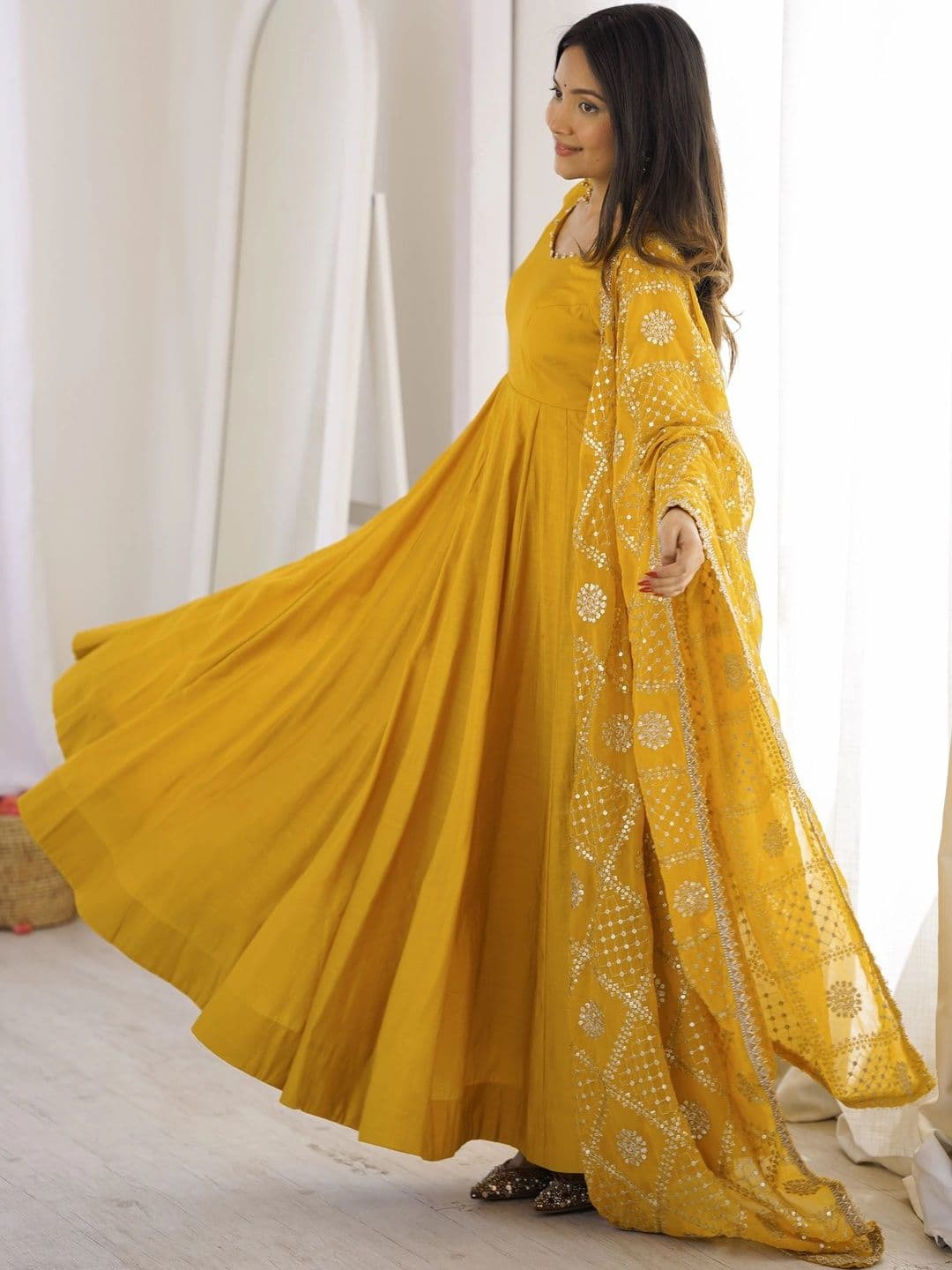 NORAFLEX Women Empire Chanderi Silk Kurta with Palazzos & With Dupatta thumbnail 5