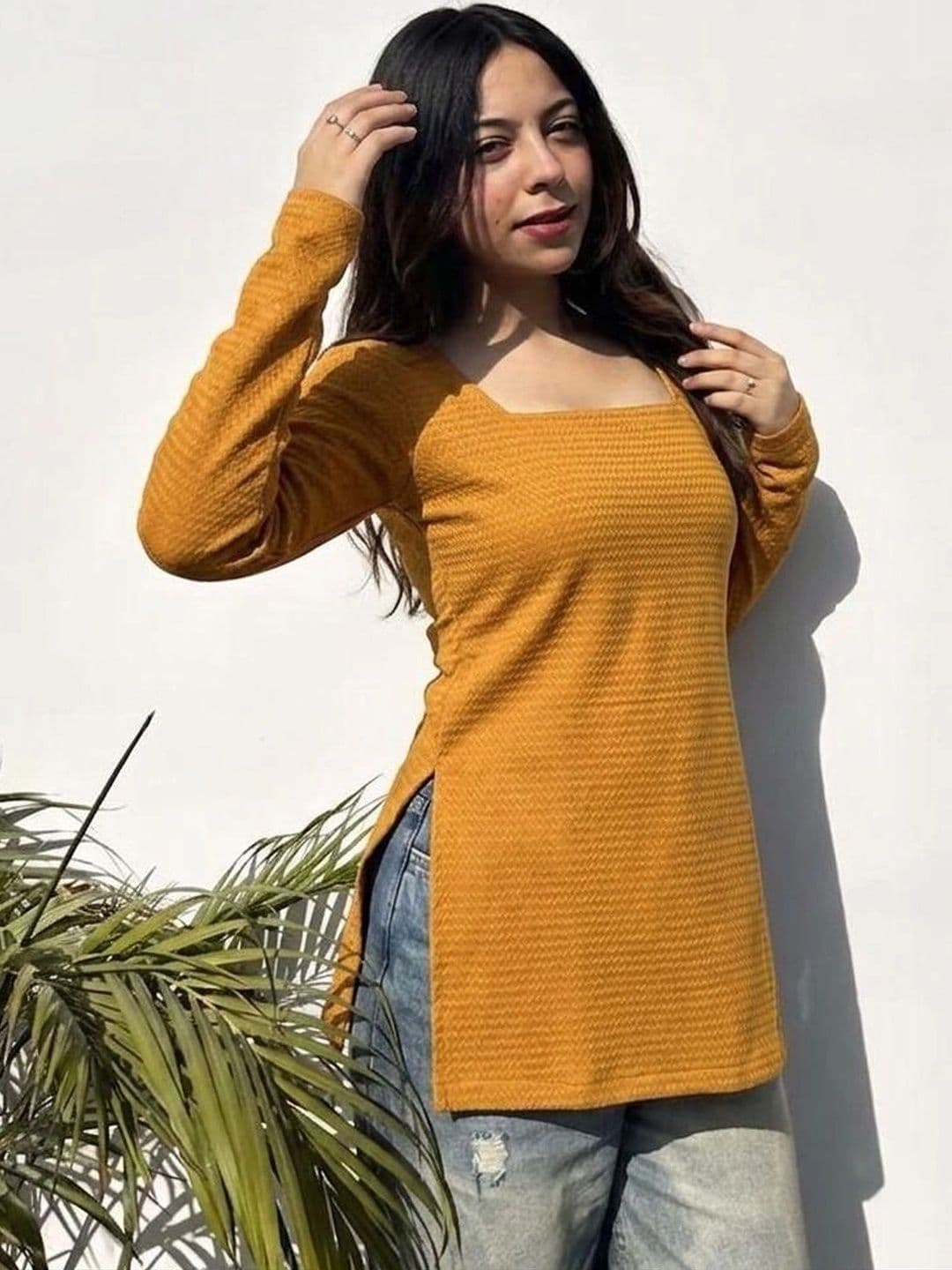 Sangria Woven Design Square Neck Kurti - view 1
