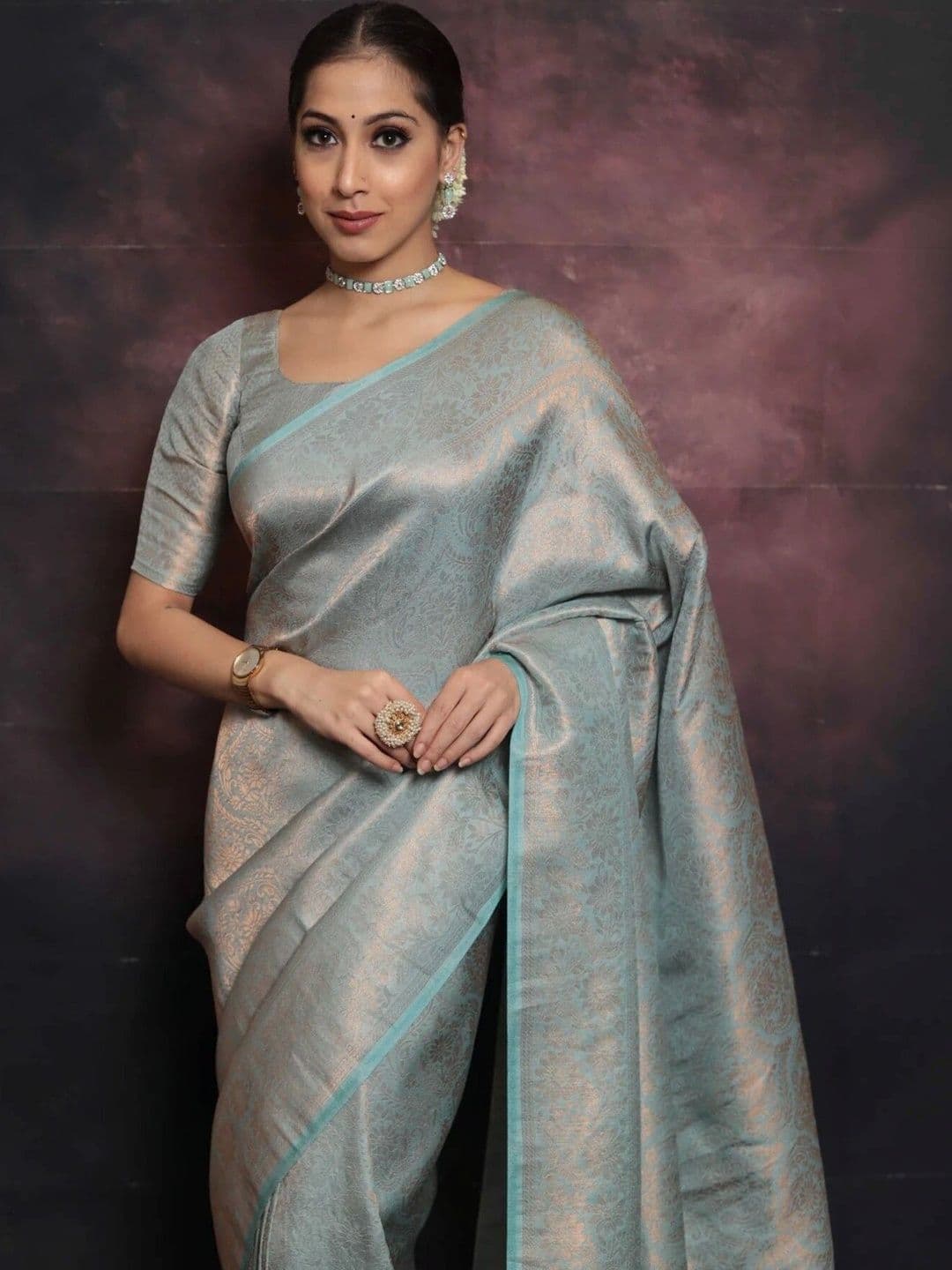 VS MALL Woven Design Zari Banarasi Saree thumbnail 5