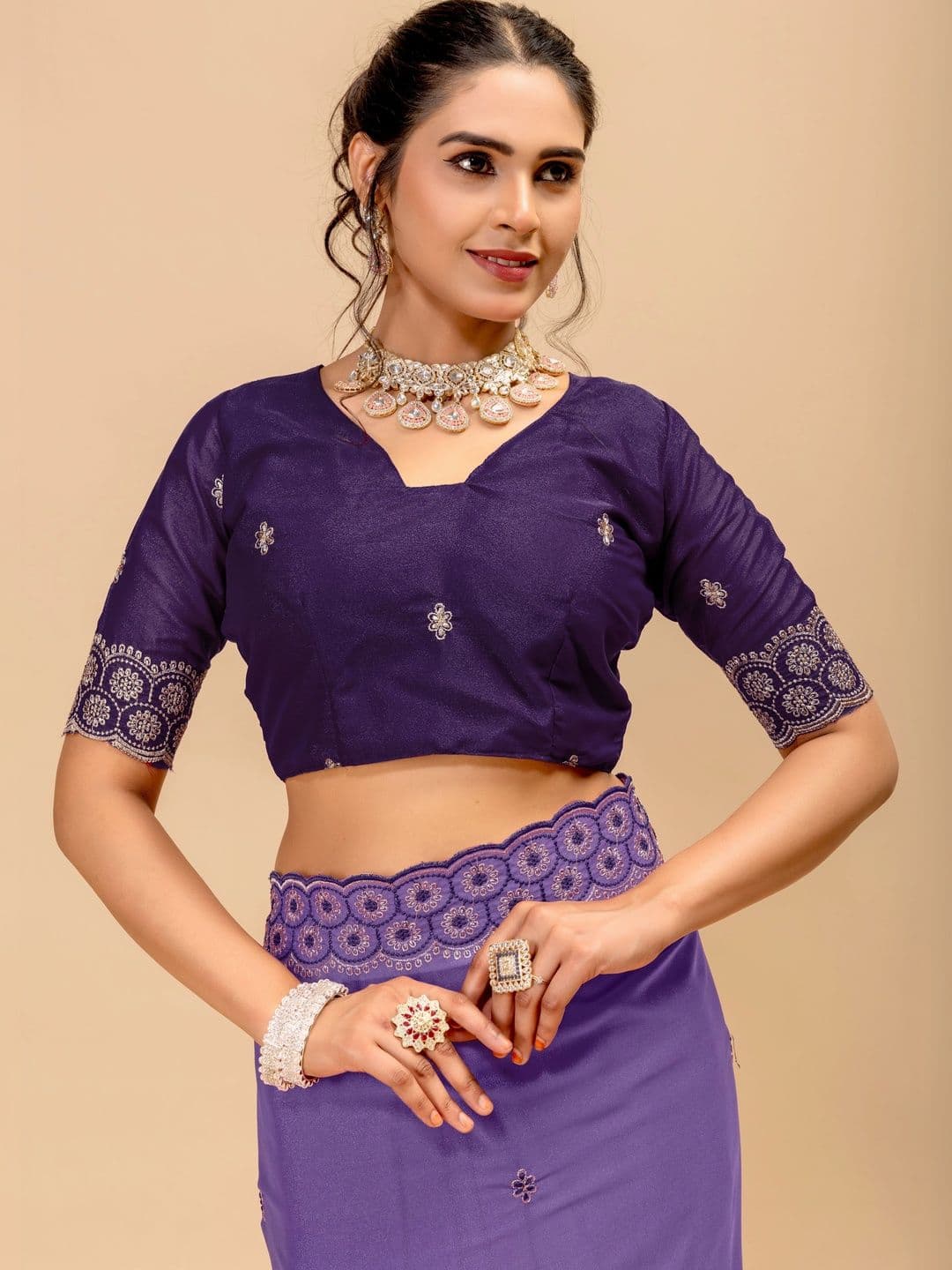 LabelVASTRA Embellished Embroidered Poly Georgette Saree thumbnail 2
