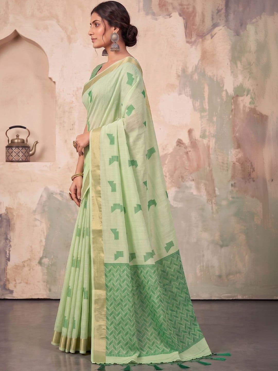Dhaaga Ghar Woven Design Linen Blend Designer Saree thumbnail 2