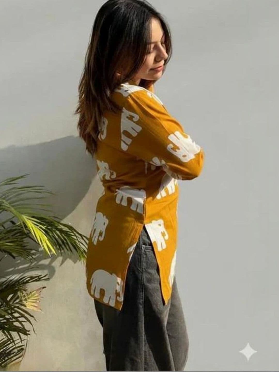 Sangria Printed Square Neck Kurti thumbnail 4