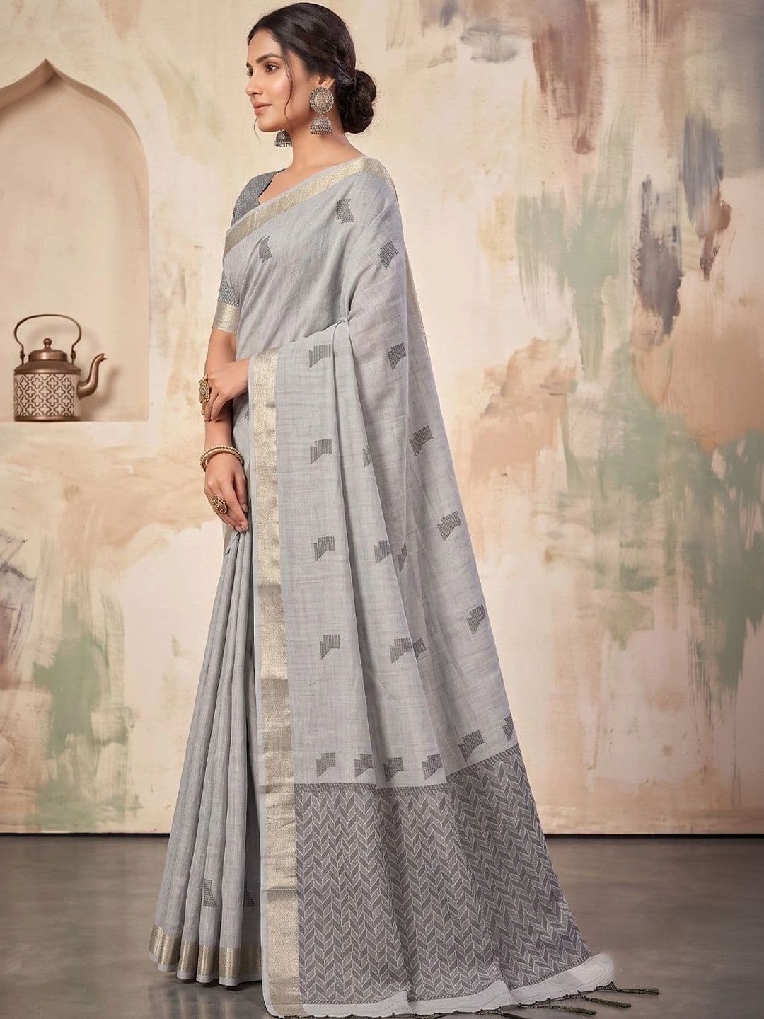 Dhaaga Ghar Woven Design Linen Blend Designer Saree thumbnail 3