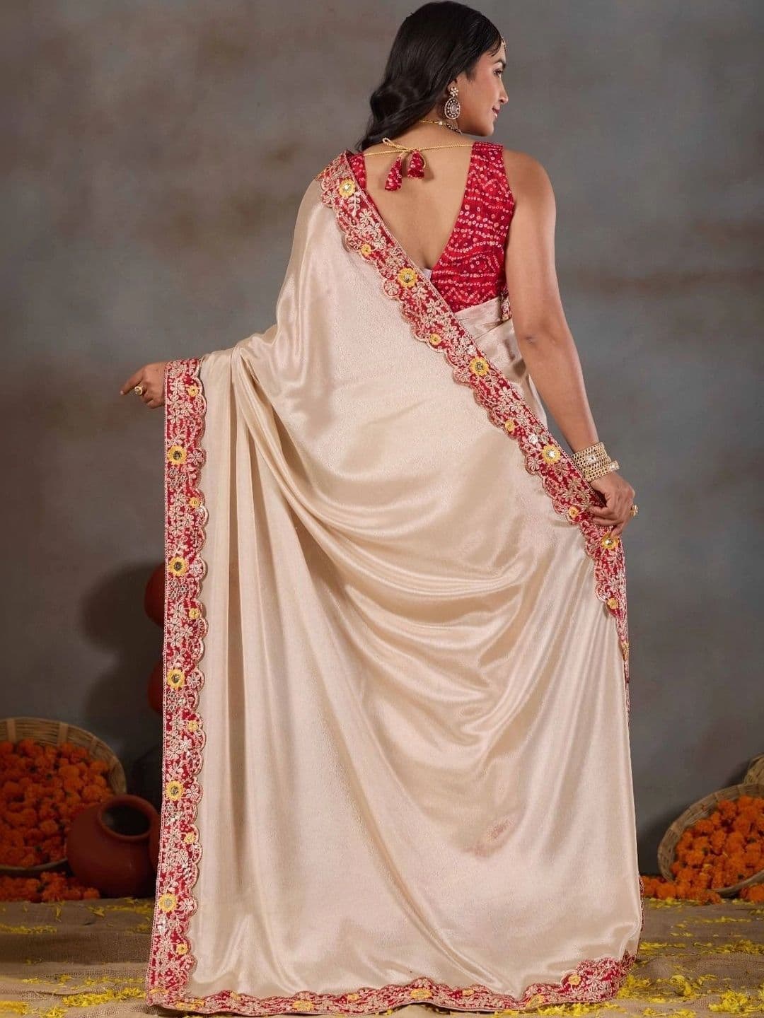 RENBRIZA Embroidered Poly Chiffon Saree thumbnail 3