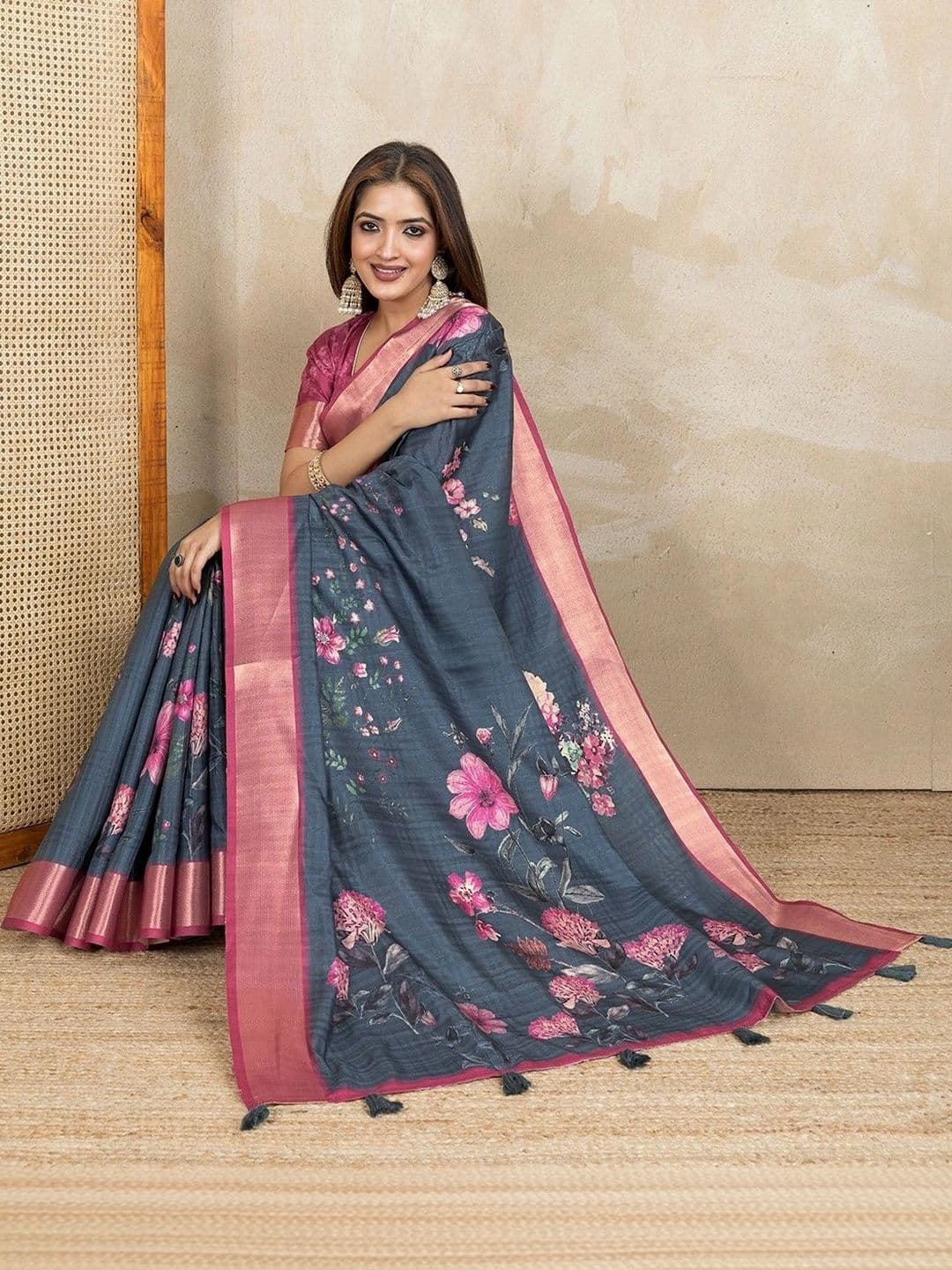 Kesarii Fusion Saree thumbnail 6