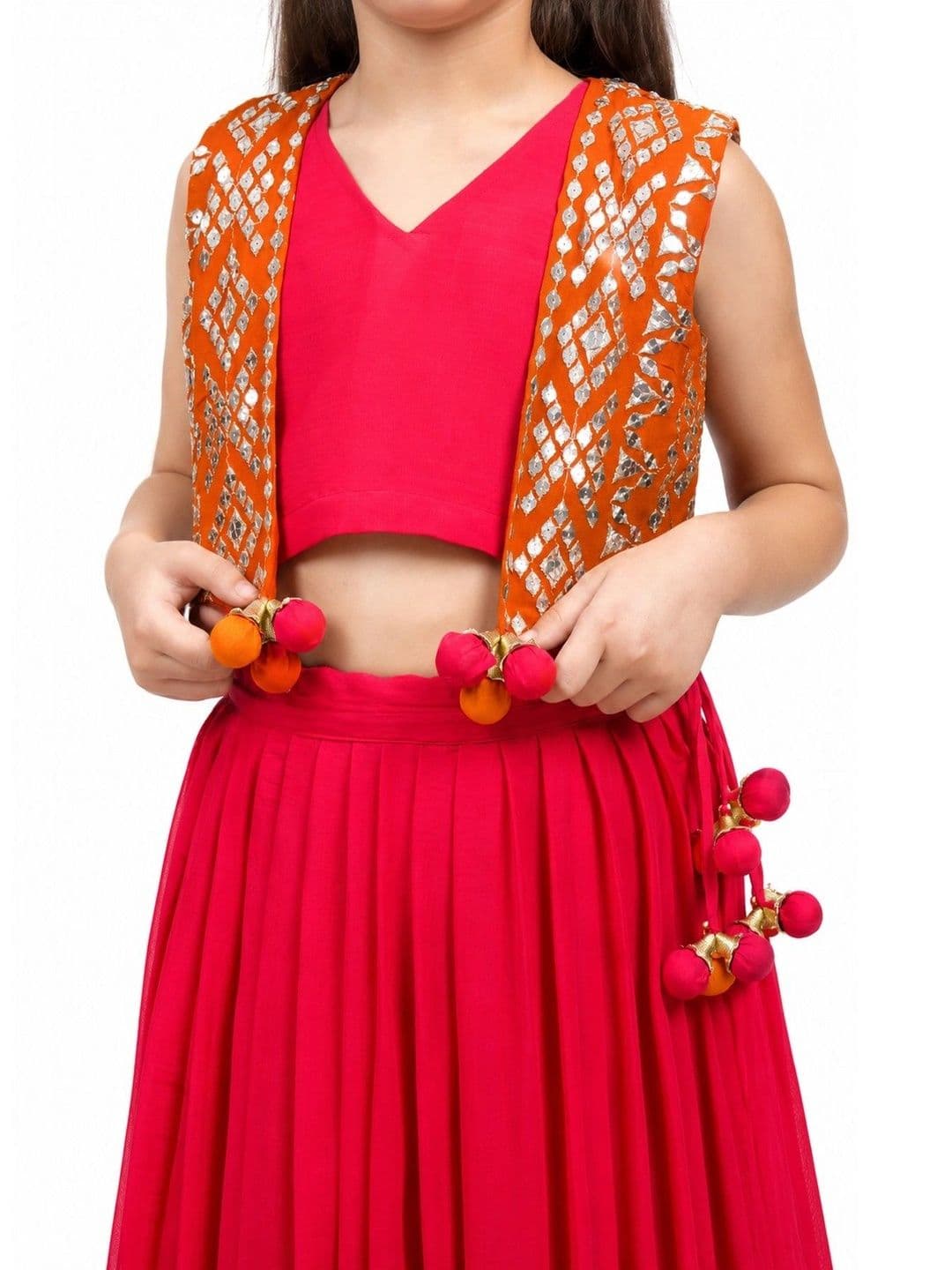 PICCOLO Girls  Mul Chanderi Choli, Lehenga & Mirror-Work Kachli Set-Red thumbnail 2