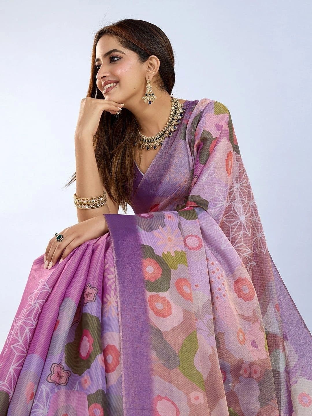 Kesarii Saree thumbnail 5